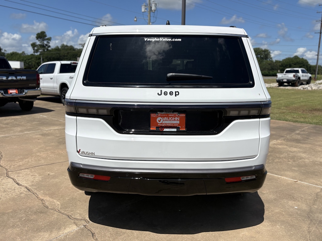 New 2026 Jeep Grand Wagoneer 4X2 Sport Utility