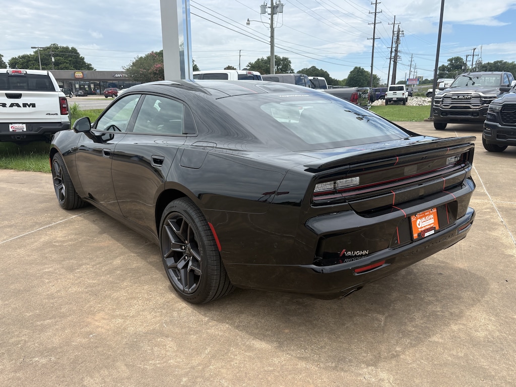 New 2026 Dodge Charger R/T PLUS 4-DOOR AWD Sedan