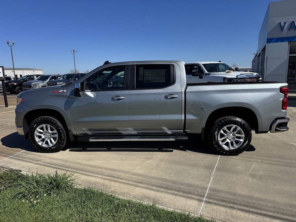 New 2026 Chevrolet Silverado 1500 LT Truck