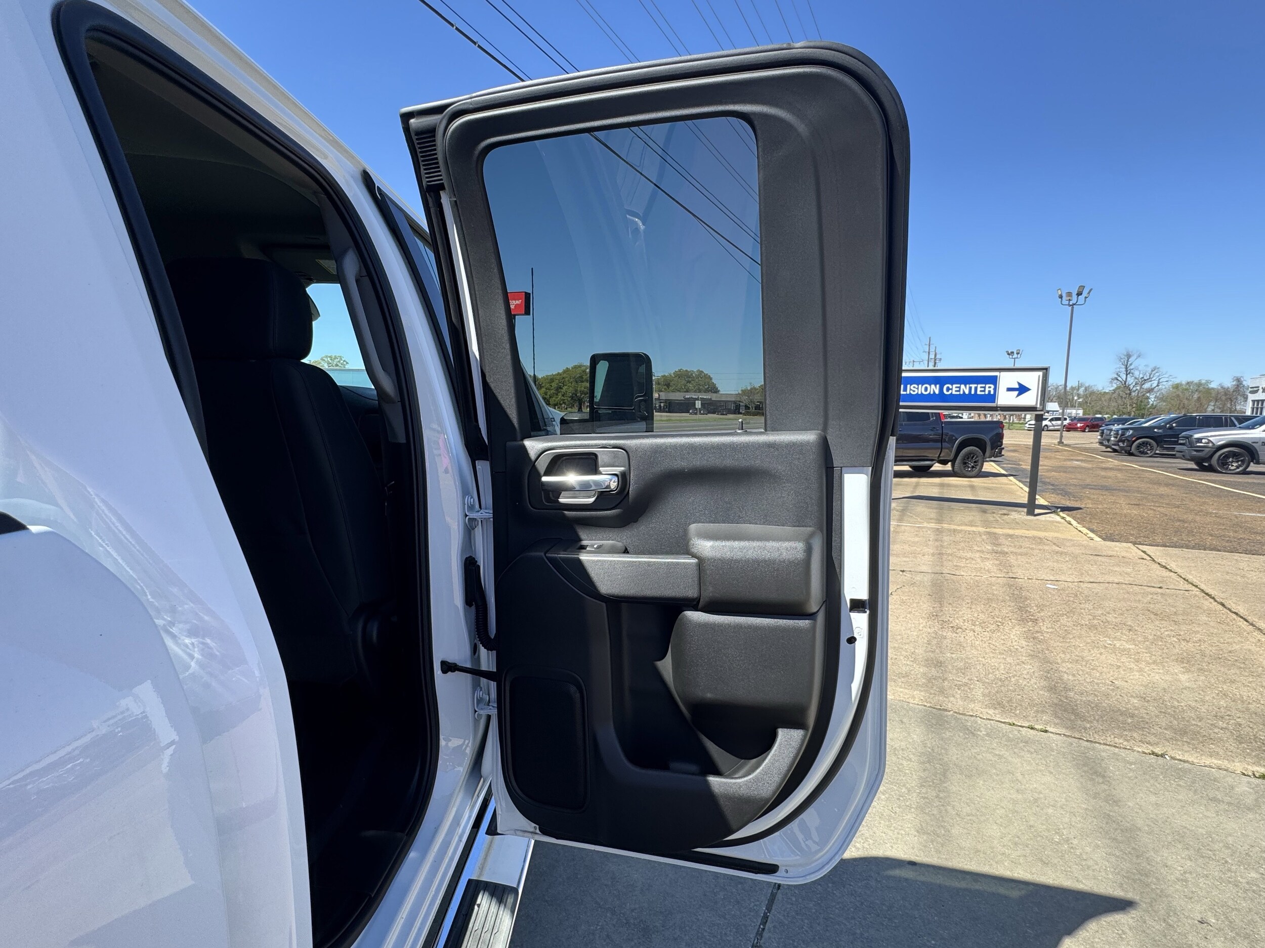 2026 Chevrolet Silverado 2500 HD Custom - Photo 17