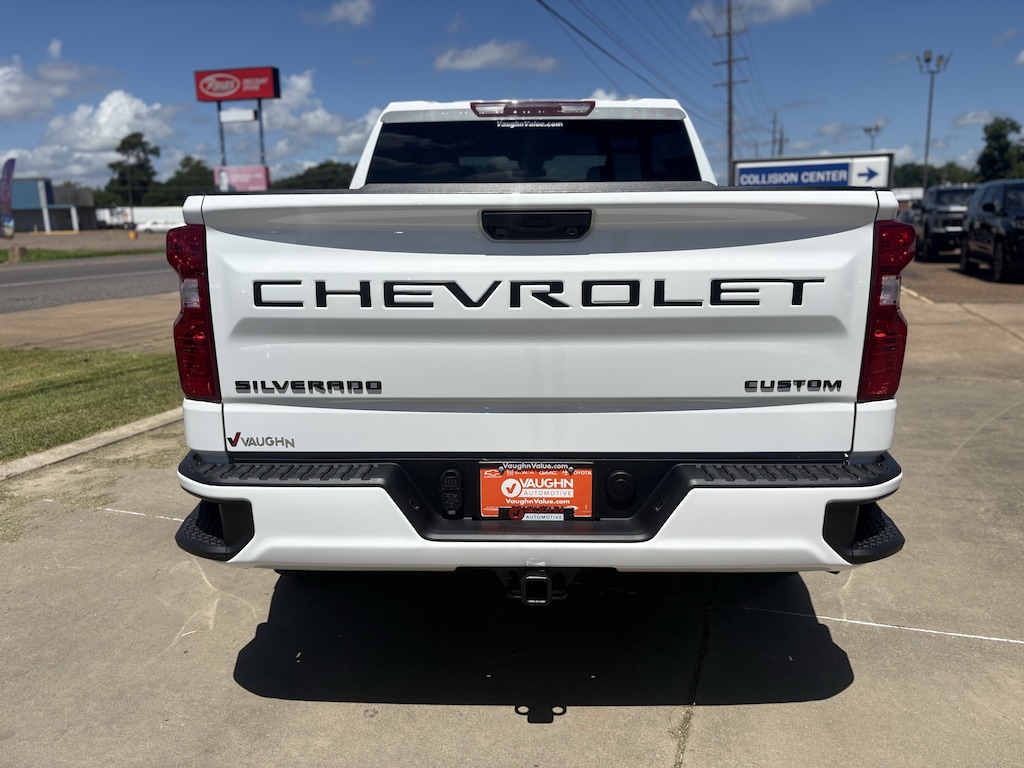 New 2026 Chevrolet Silverado 1500 Custom Truck