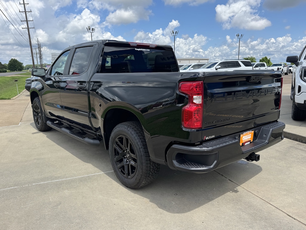 New 2026 Chevrolet Silverado 1500 Custom Truck