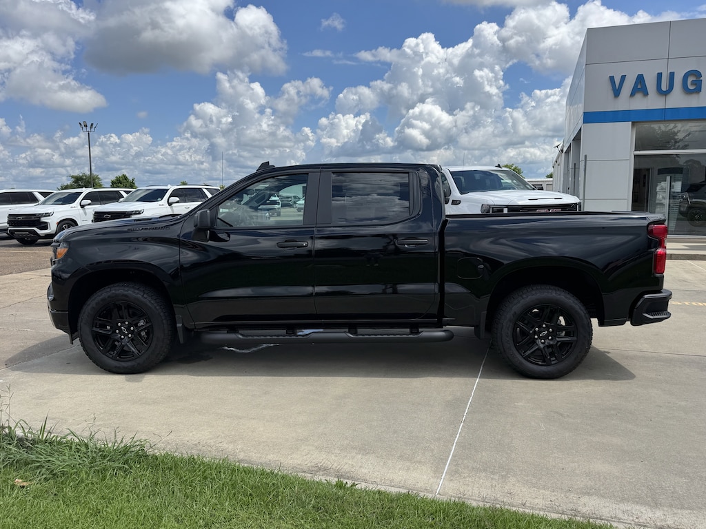 New 2026 Chevrolet Silverado 1500 Custom Truck