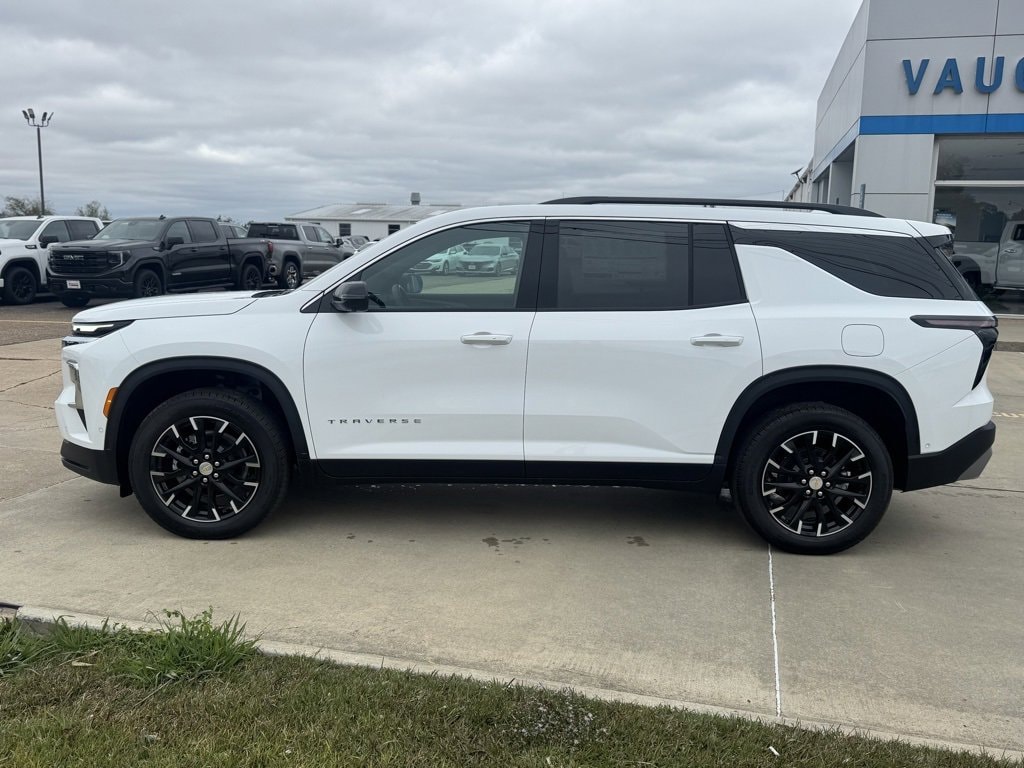 New 2026 Chevrolet Traverse LT SUV