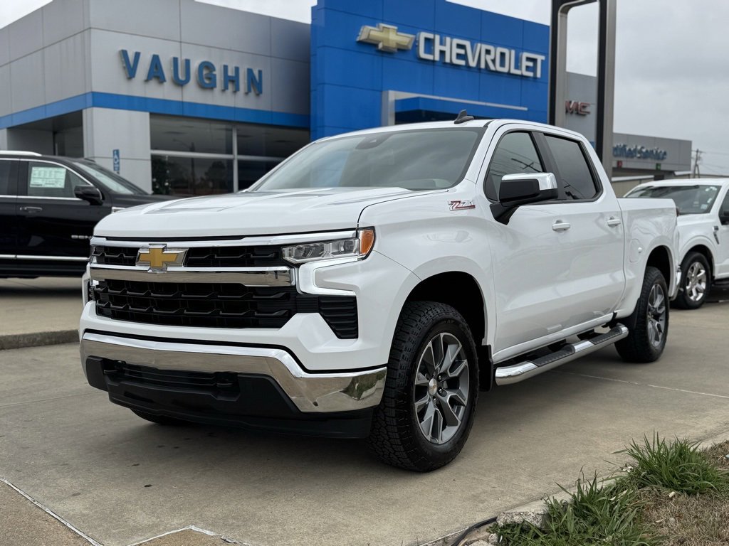 2026 Chevrolet Silverado 1500 LT's photo