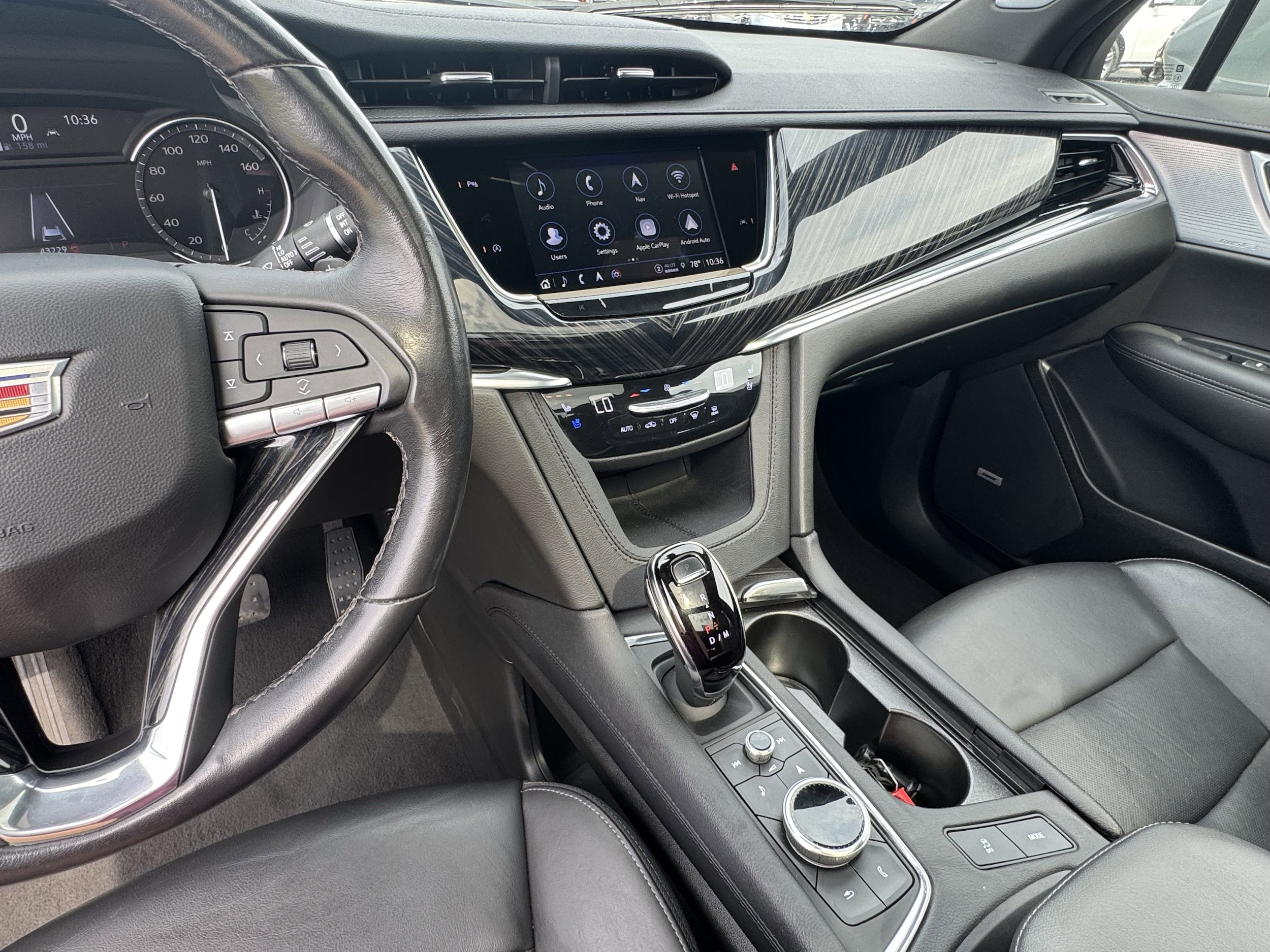 2024 Cadillac XT6 Premium Luxury - Photo 12