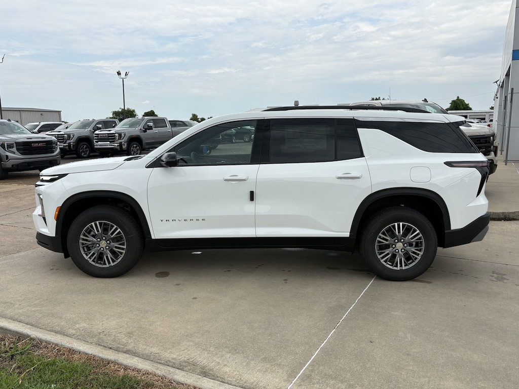 New 2027 Chevrolet Traverse LT SUV
