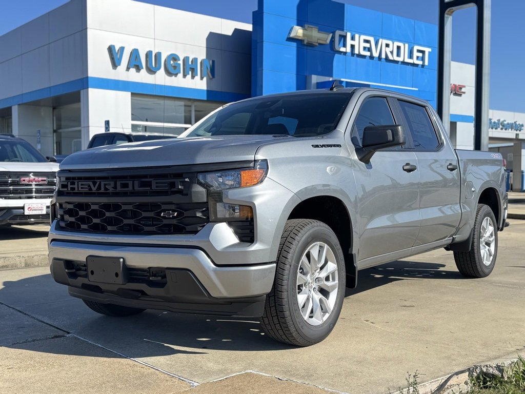 2026 Chevrolet Silverado 1500 Custom's photo