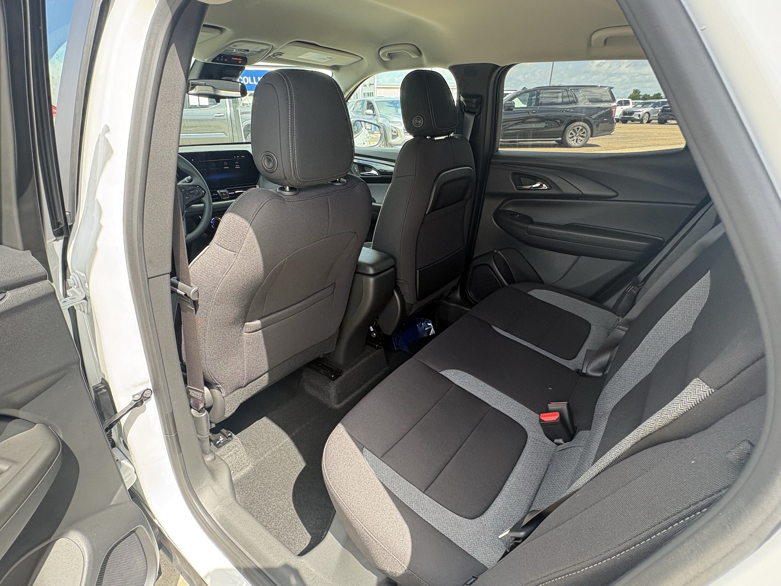 2026 Chevrolet Trailblazer LT - Photo 16