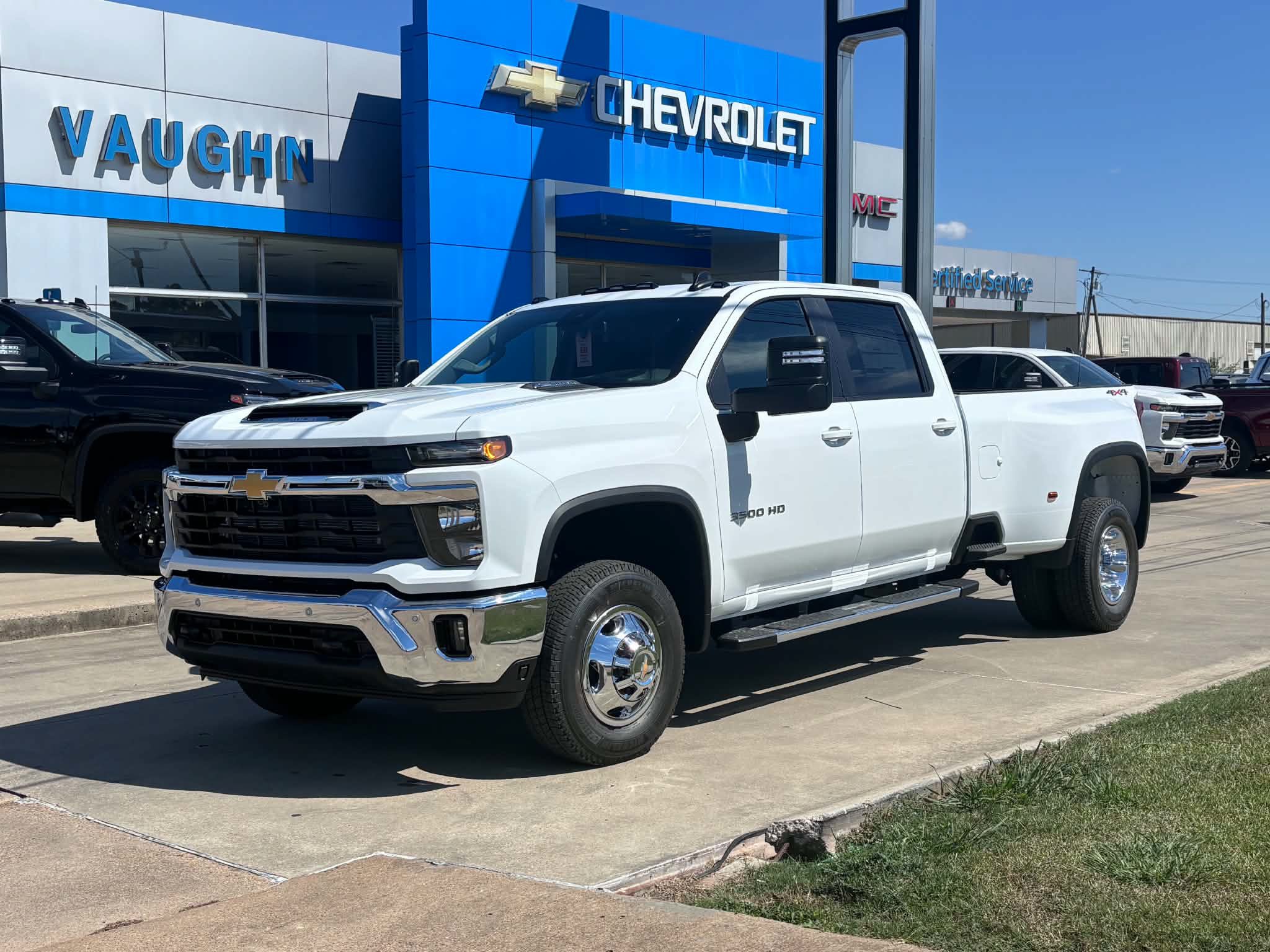 2026 Chevrolet Silverado 3500 HD LT DRW Truck