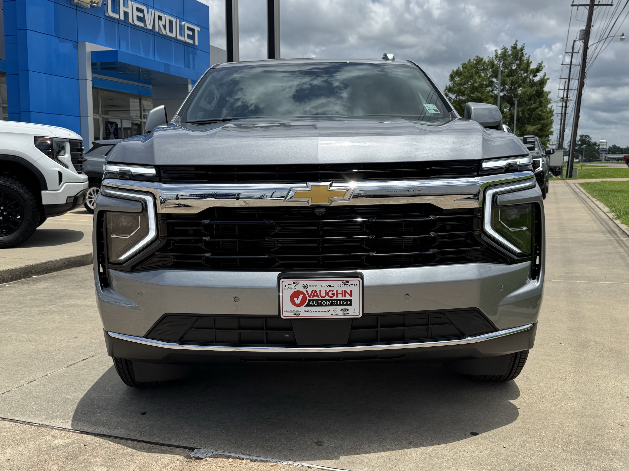 2026 Chevrolet Tahoe LS - Photo 7