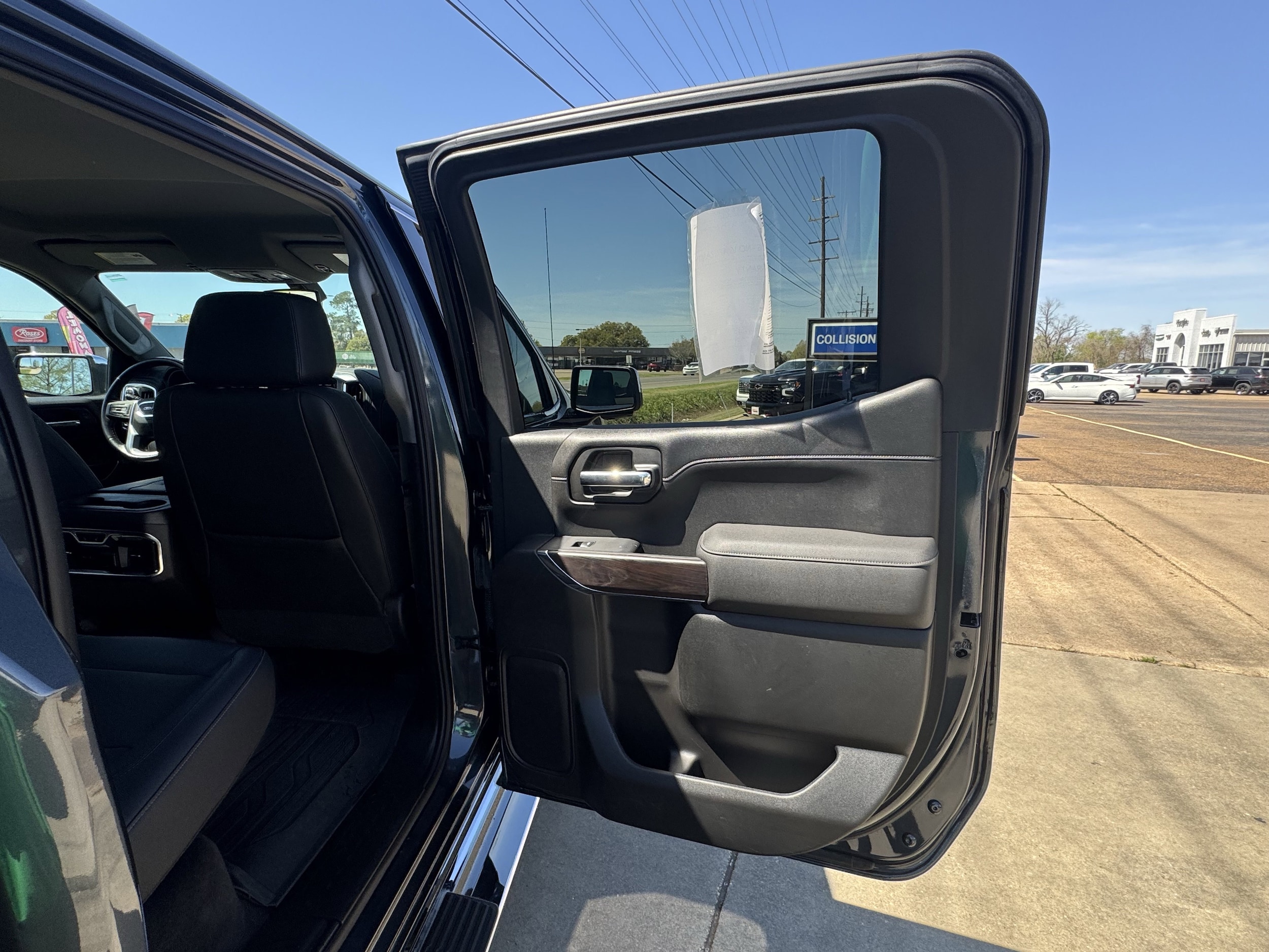 2021 GMC Sierra 1500 SLT - Photo 17