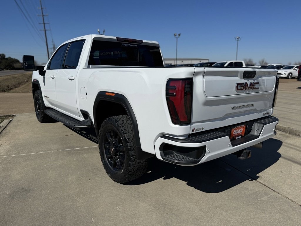 Used 2024 GMC Sierra 2500 HD AT4 Truck Crew Cab