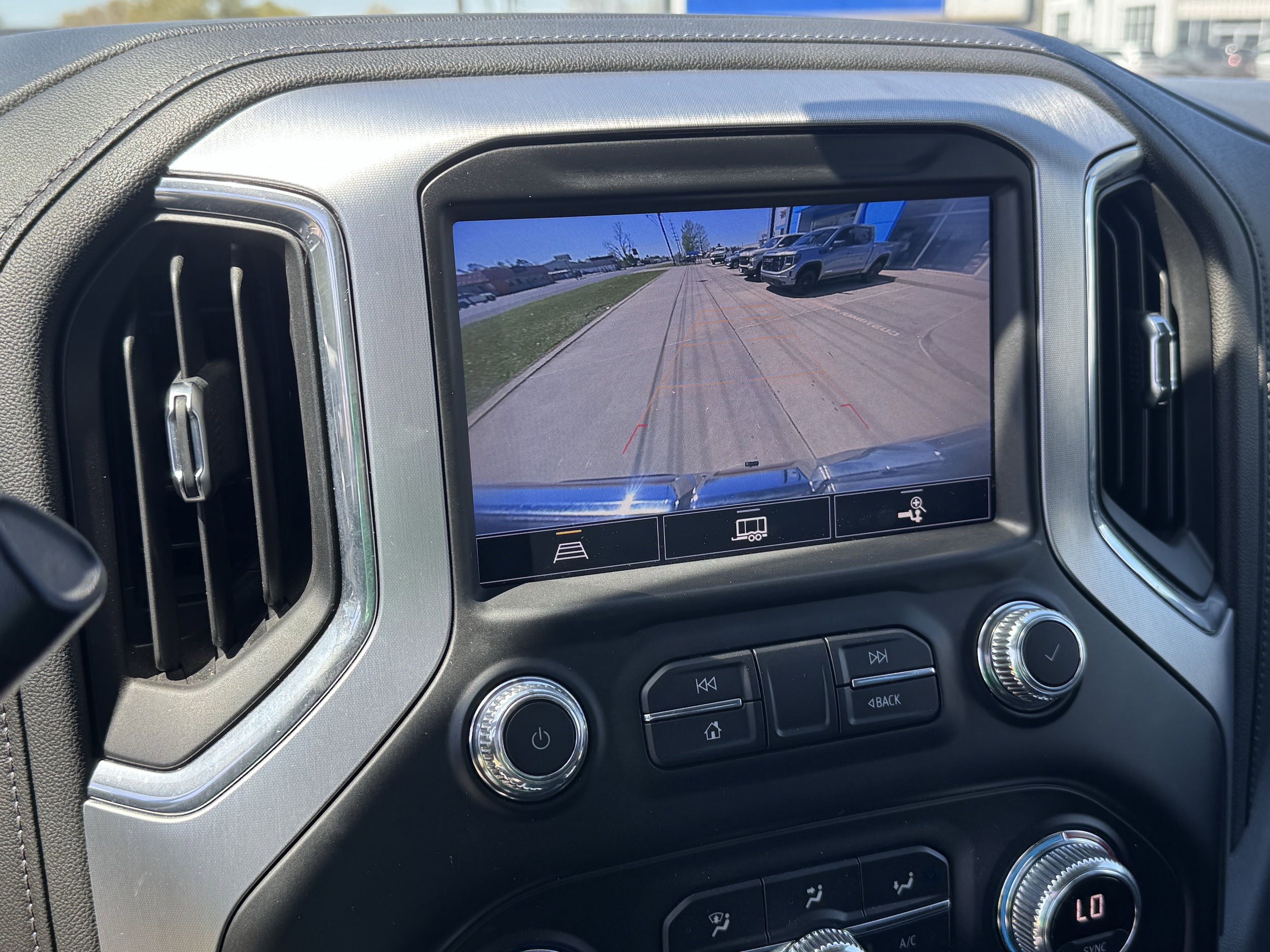 2021 GMC Sierra 1500 SLT - Photo 14