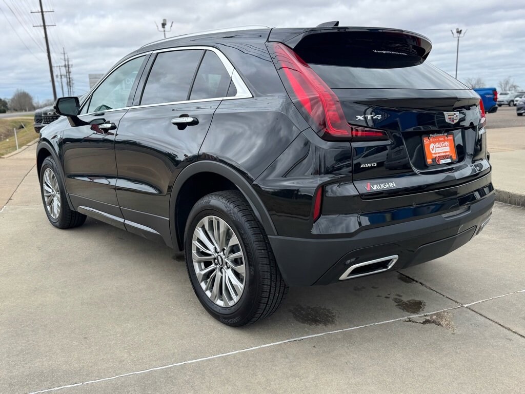 Used 2024 CADILLAC XT4 Premium Luxury SUV