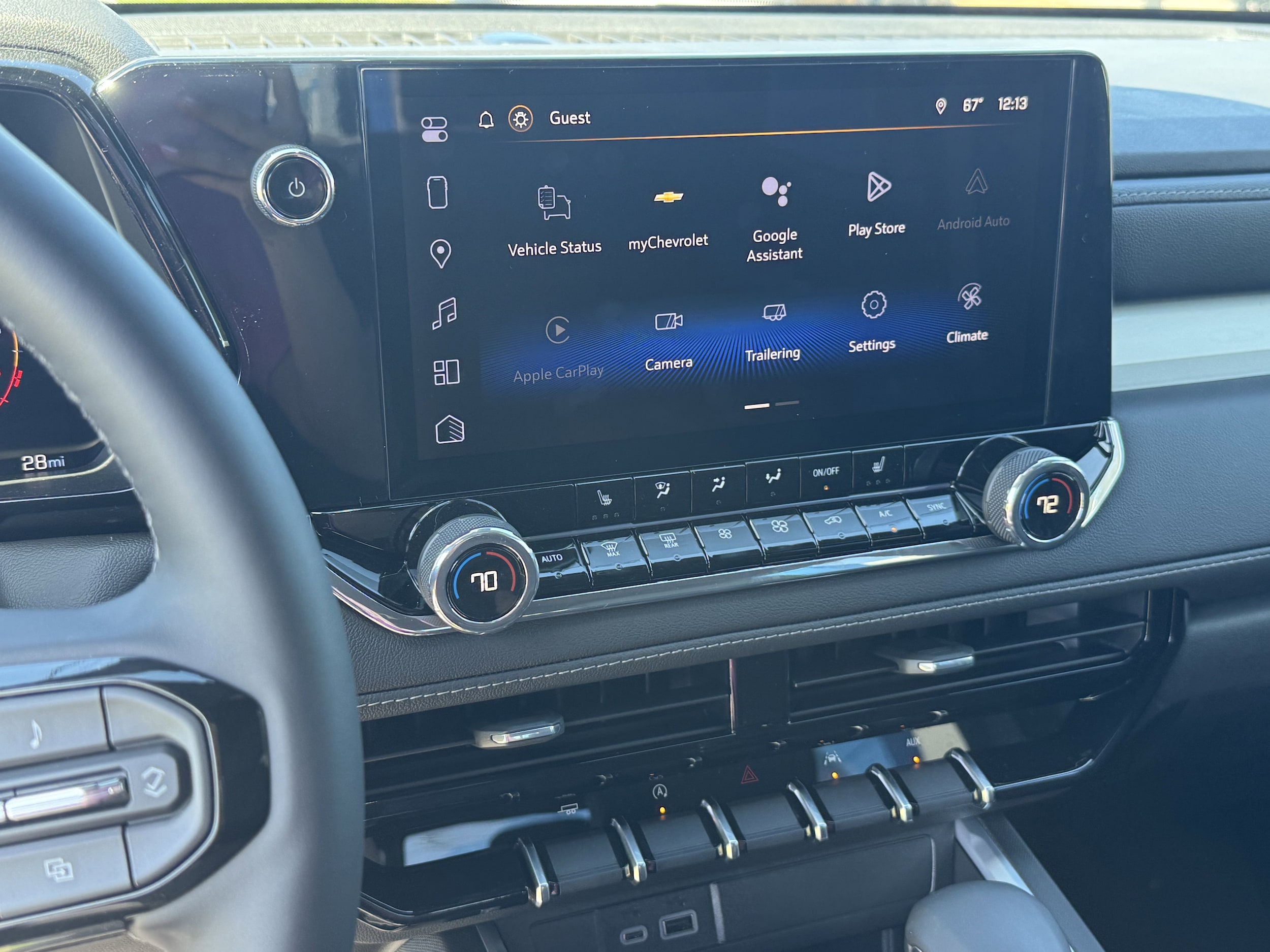 2026 Chevrolet Colorado LT - Photo 13