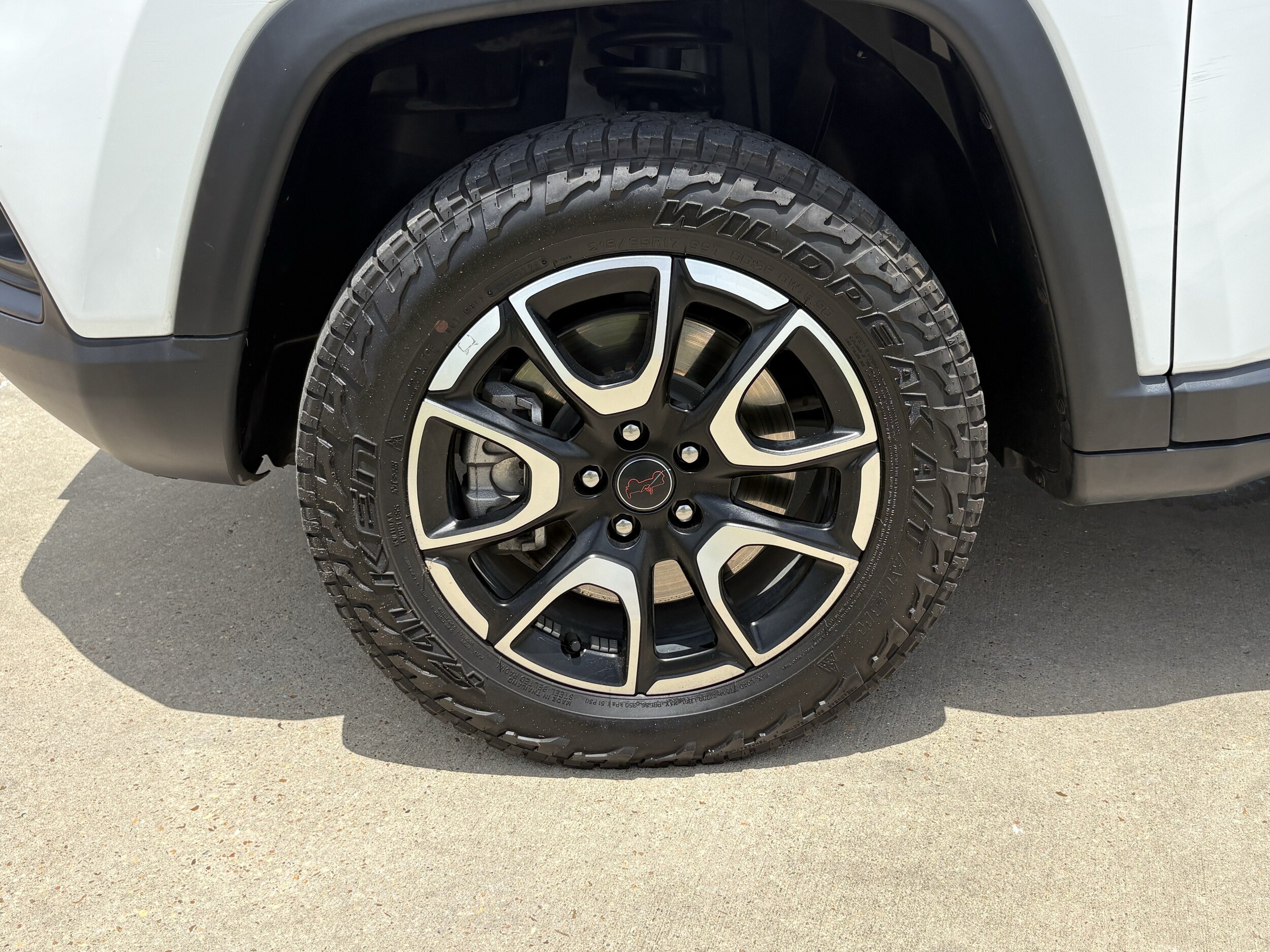 2025 Jeep Compass Trailhawk - Photo 8