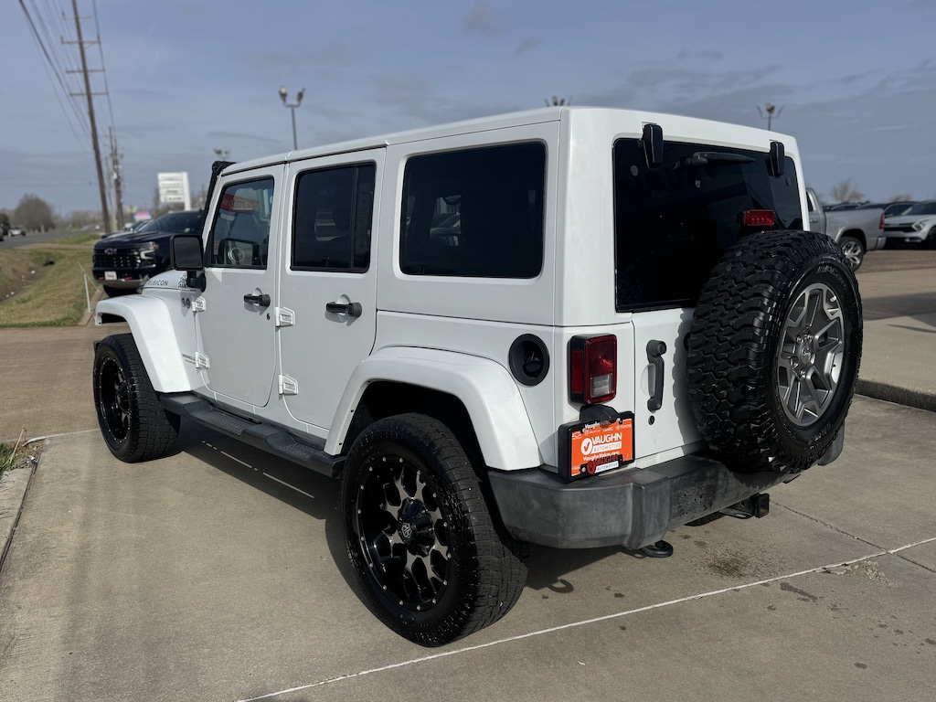 Used 2017 Jeep Wrangler Unlimited Rubicon SUV