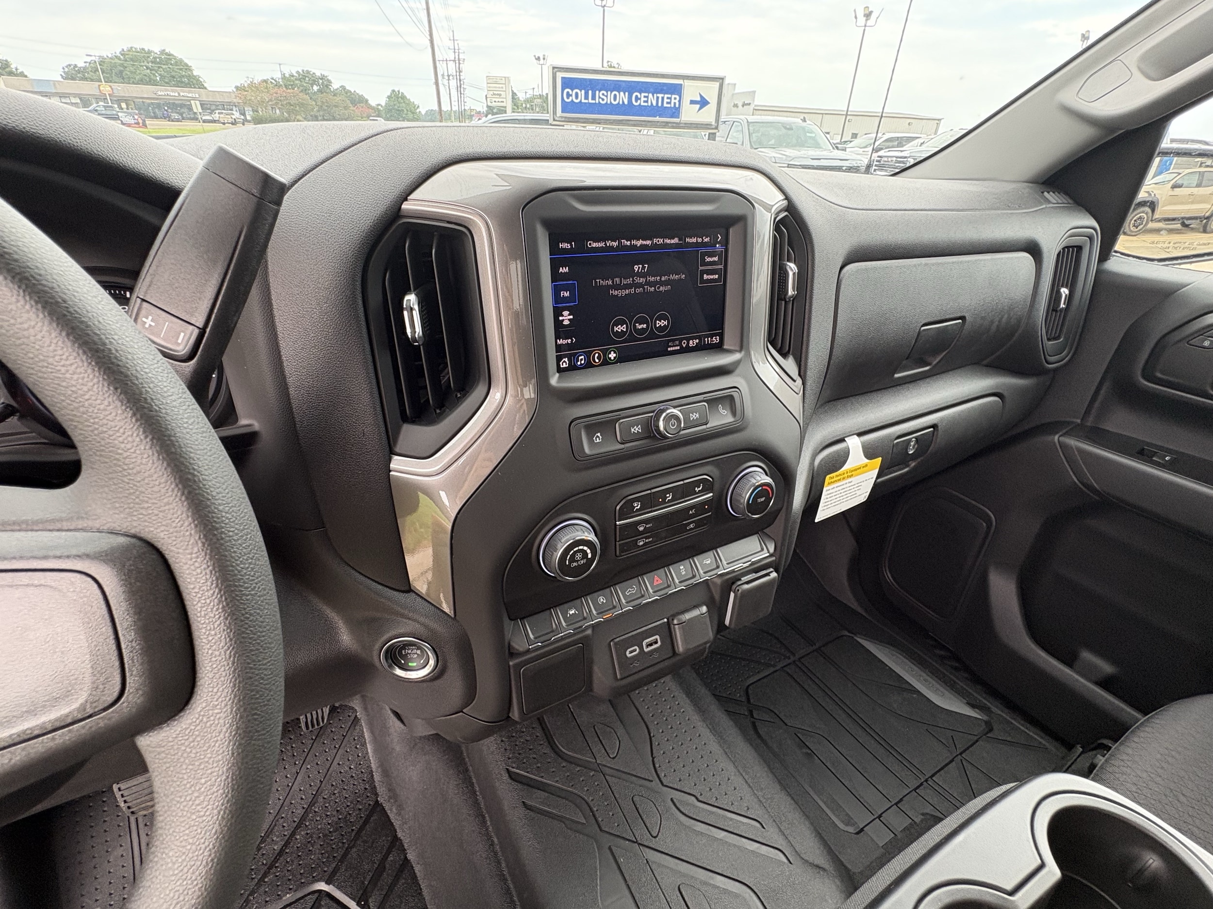 2026 Chevrolet Silverado 1500 Custom - Photo 12