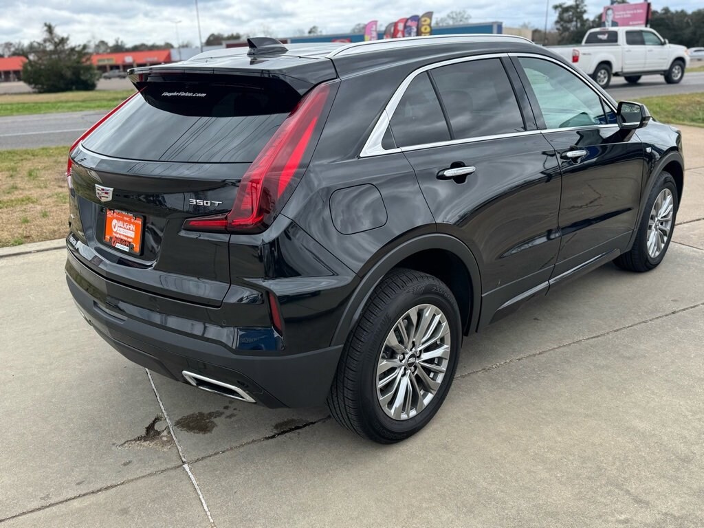 Used 2024 CADILLAC XT4 Premium Luxury SUV
