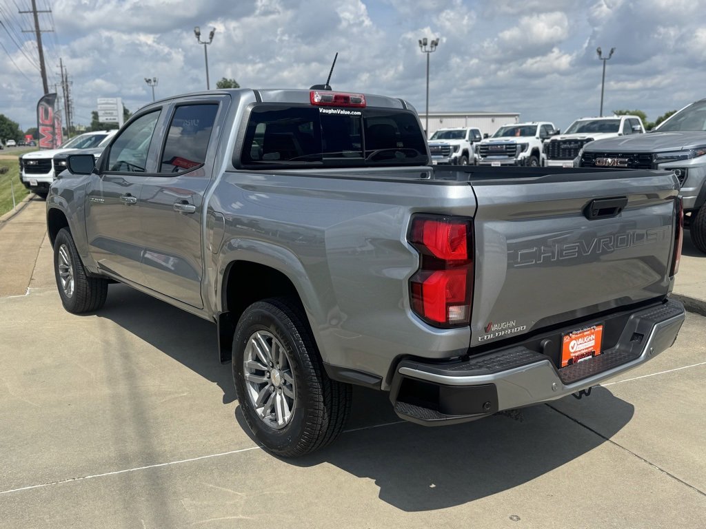 2026 Chevrolet Colorado LT photo 3