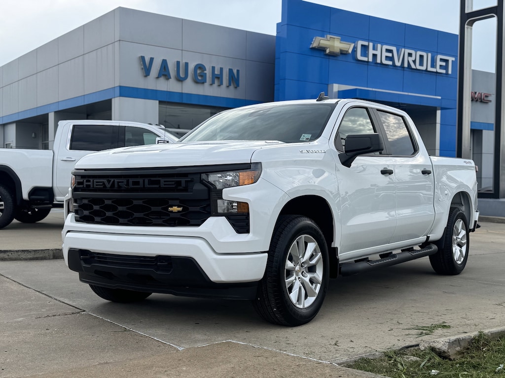 New 2026 Chevrolet Silverado 1500 Custom Truck