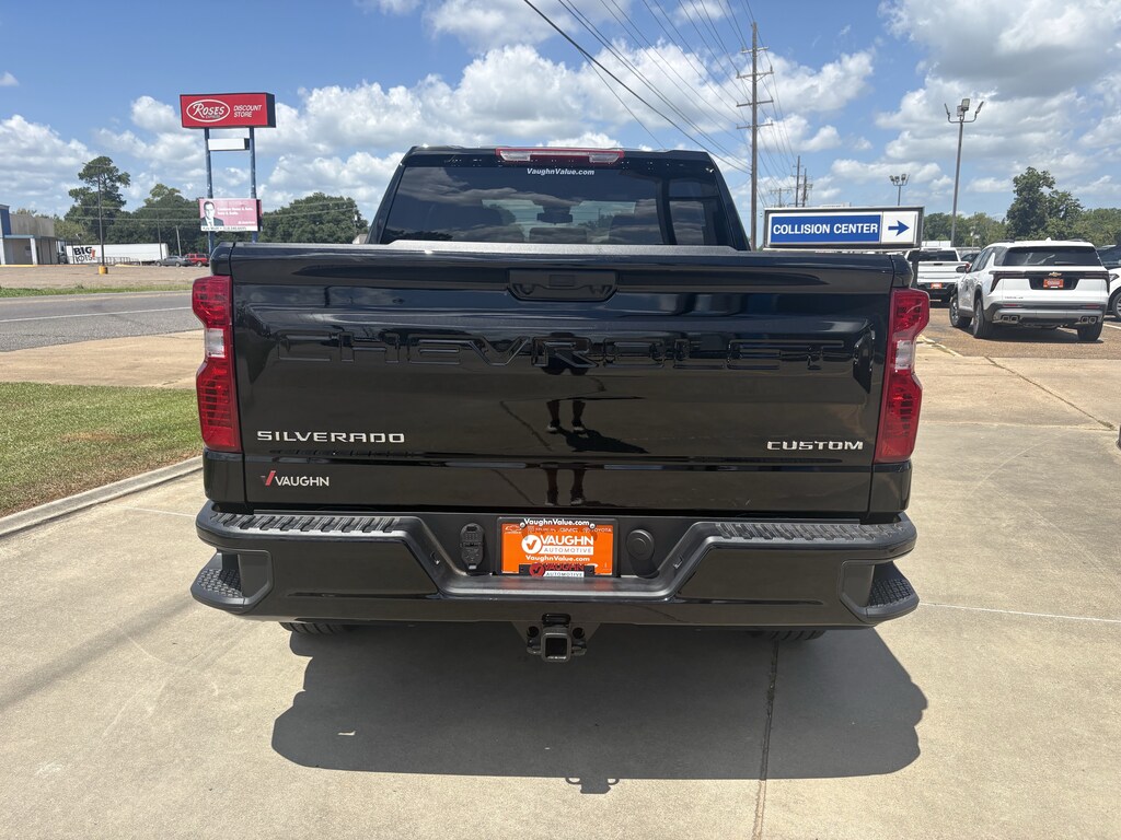 New 2026 Chevrolet Silverado 1500 Custom Truck