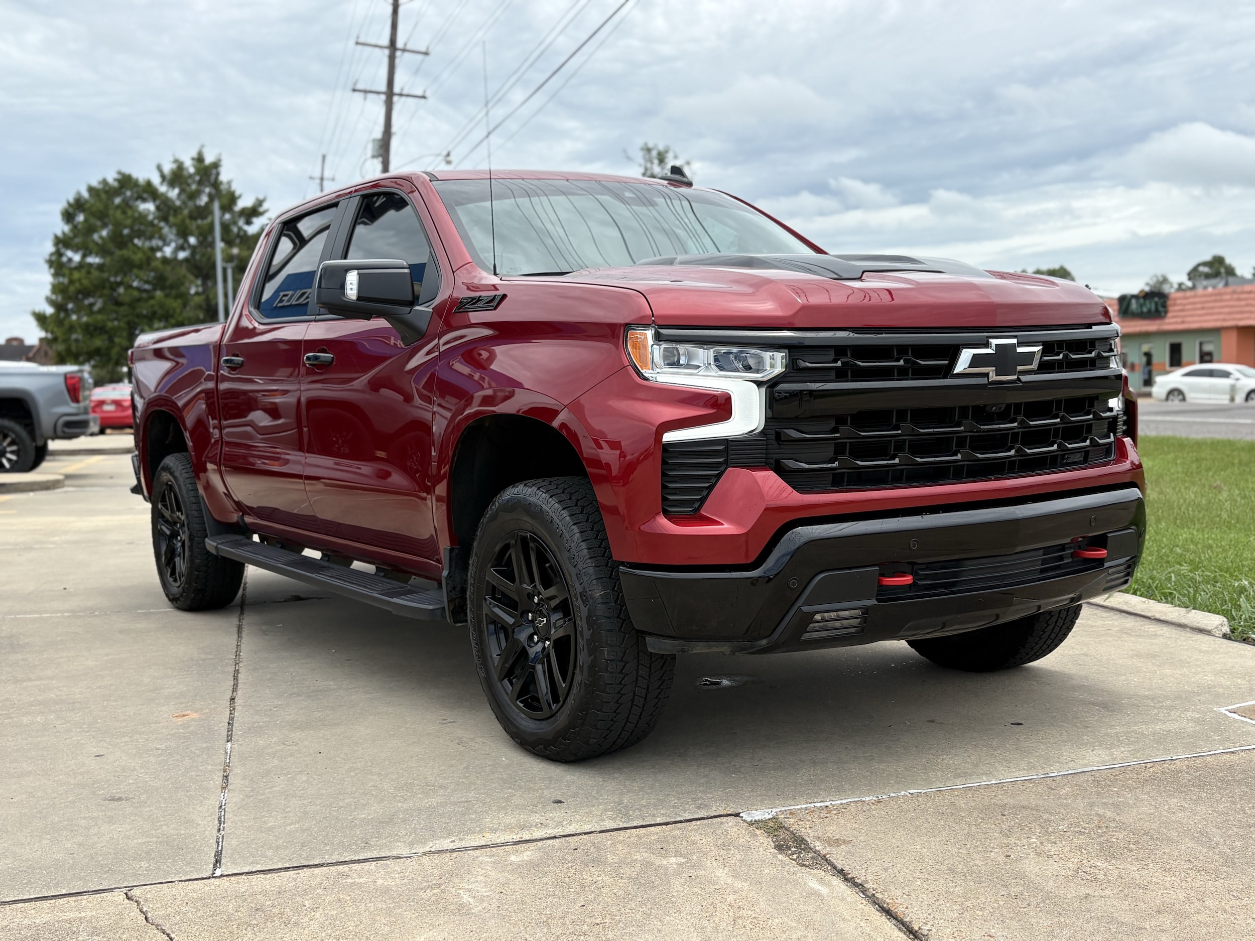 2025 Chevrolet Silverado 1500 LT Trail Boss - Photo 6