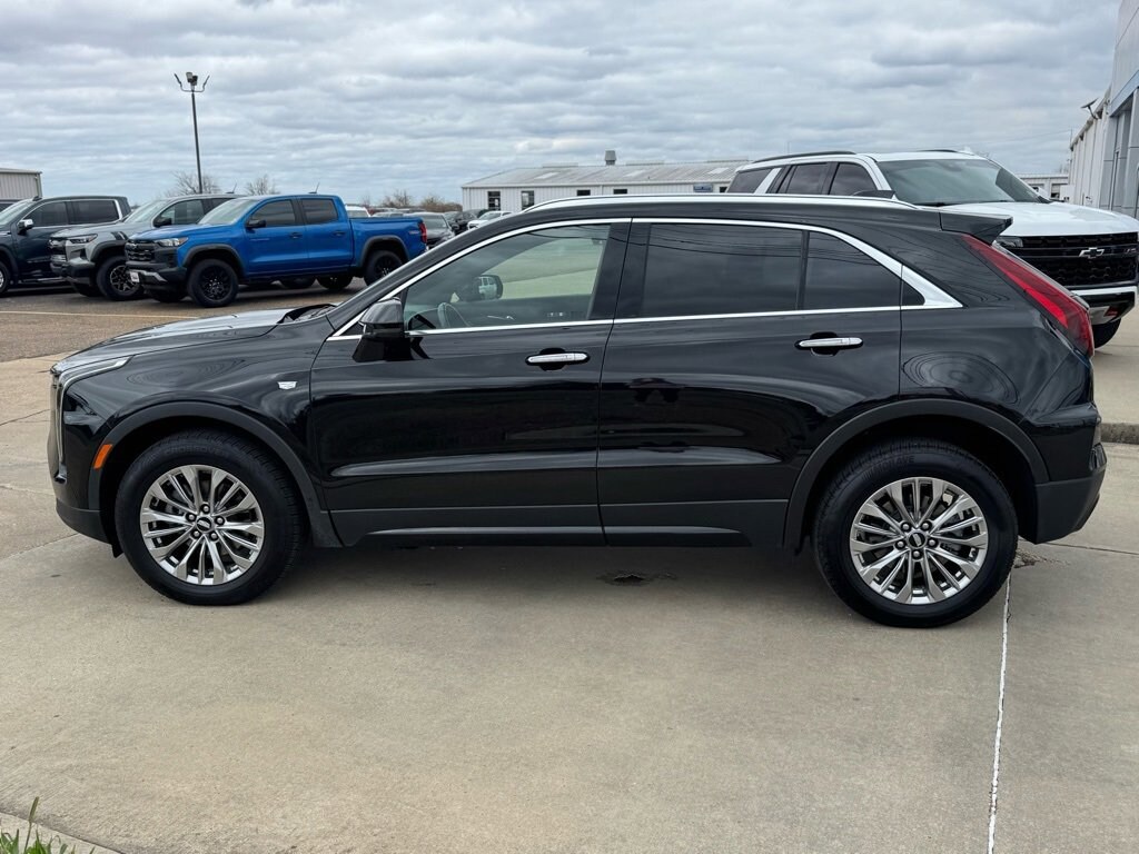 Used 2024 CADILLAC XT4 Premium Luxury SUV