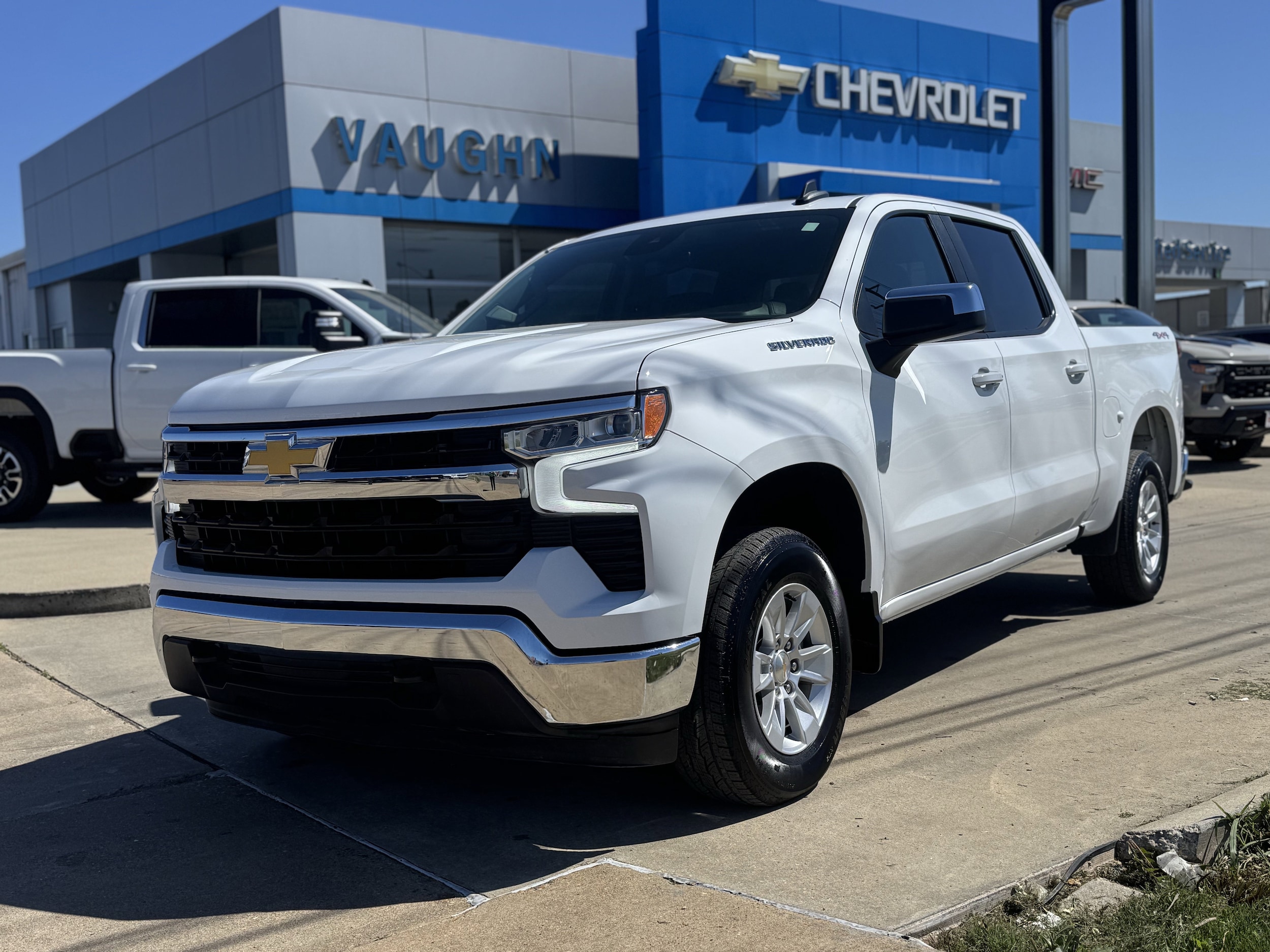 2025 Chevrolet Silverado 1500 Truck Crew Cab 