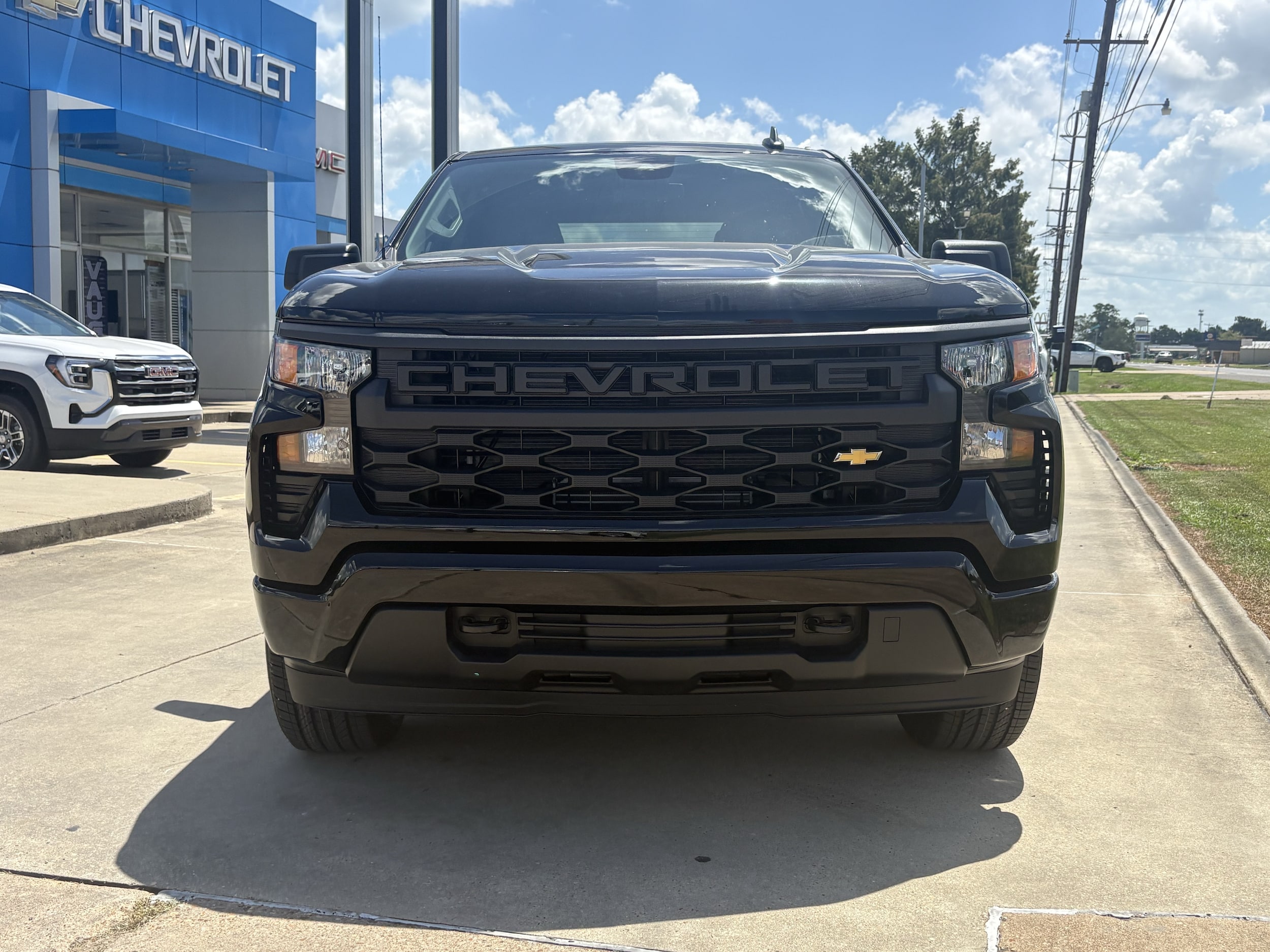 2026 Chevrolet Silverado 1500 Custom - Photo 7