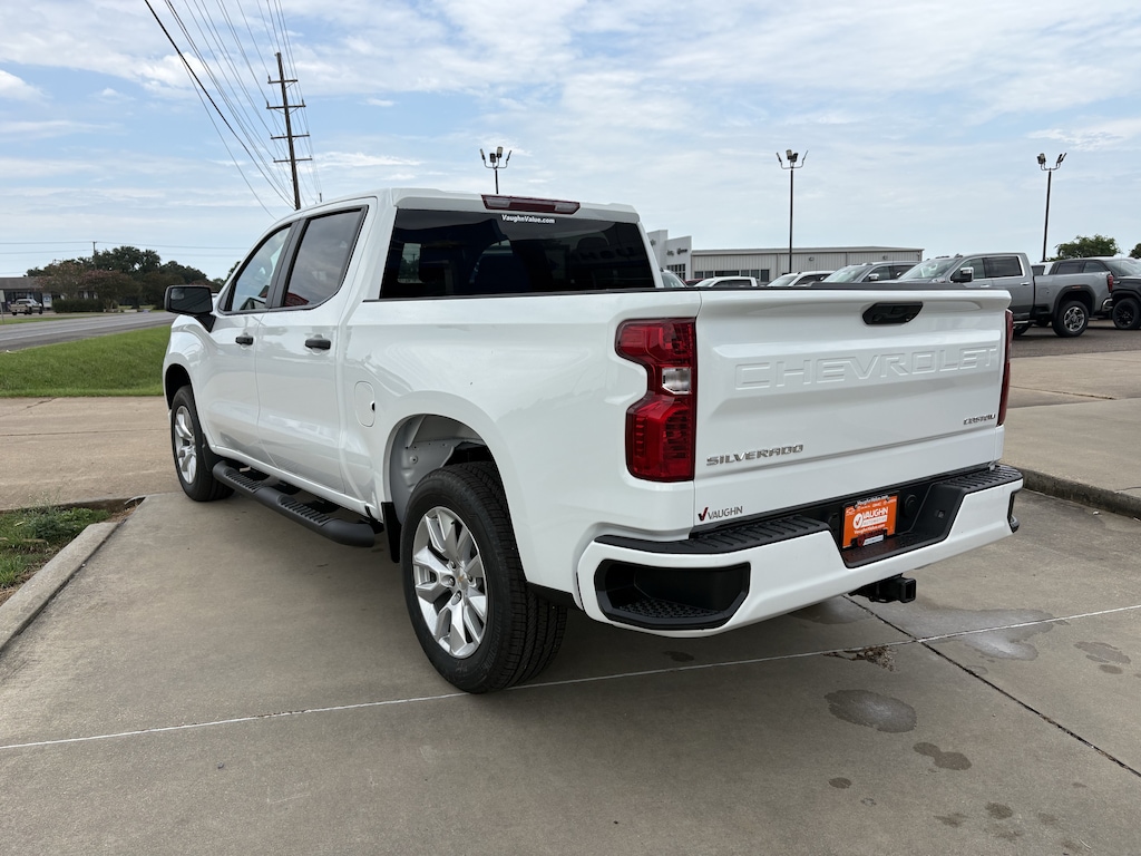 New 2026 Chevrolet Silverado 1500 Custom Truck