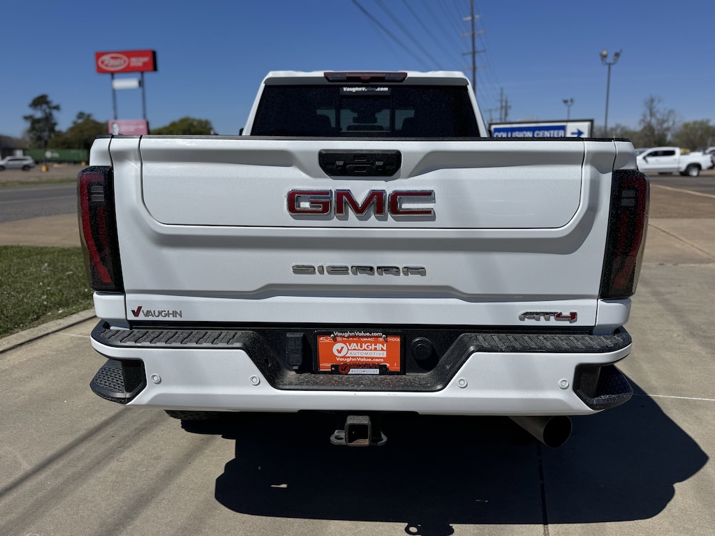 Used 2024 GMC Sierra 2500 HD AT4 Truck Crew Cab