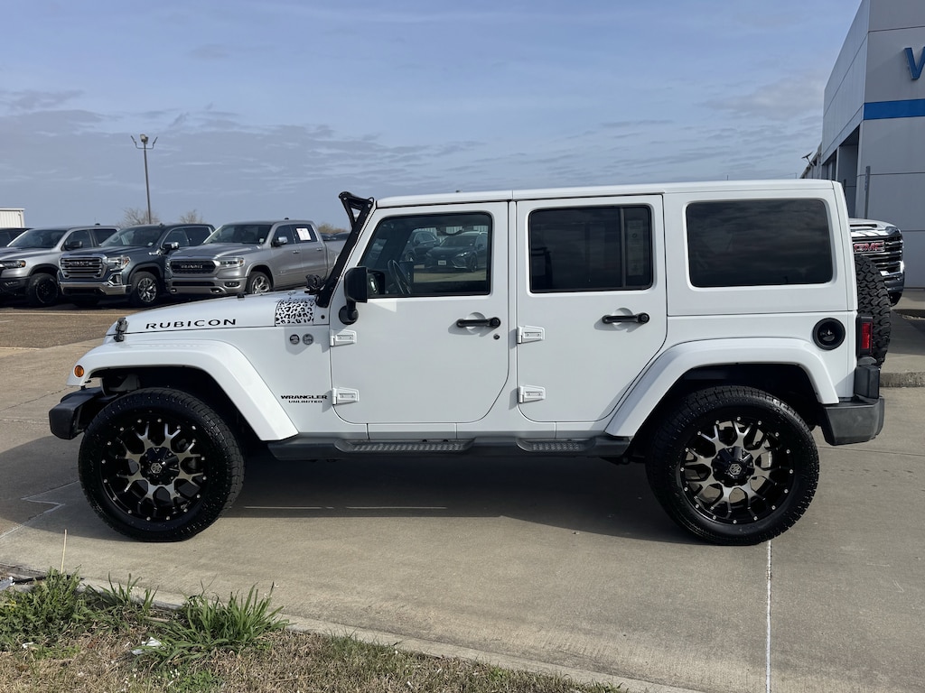 Used 2017 Jeep Wrangler Unlimited Rubicon SUV