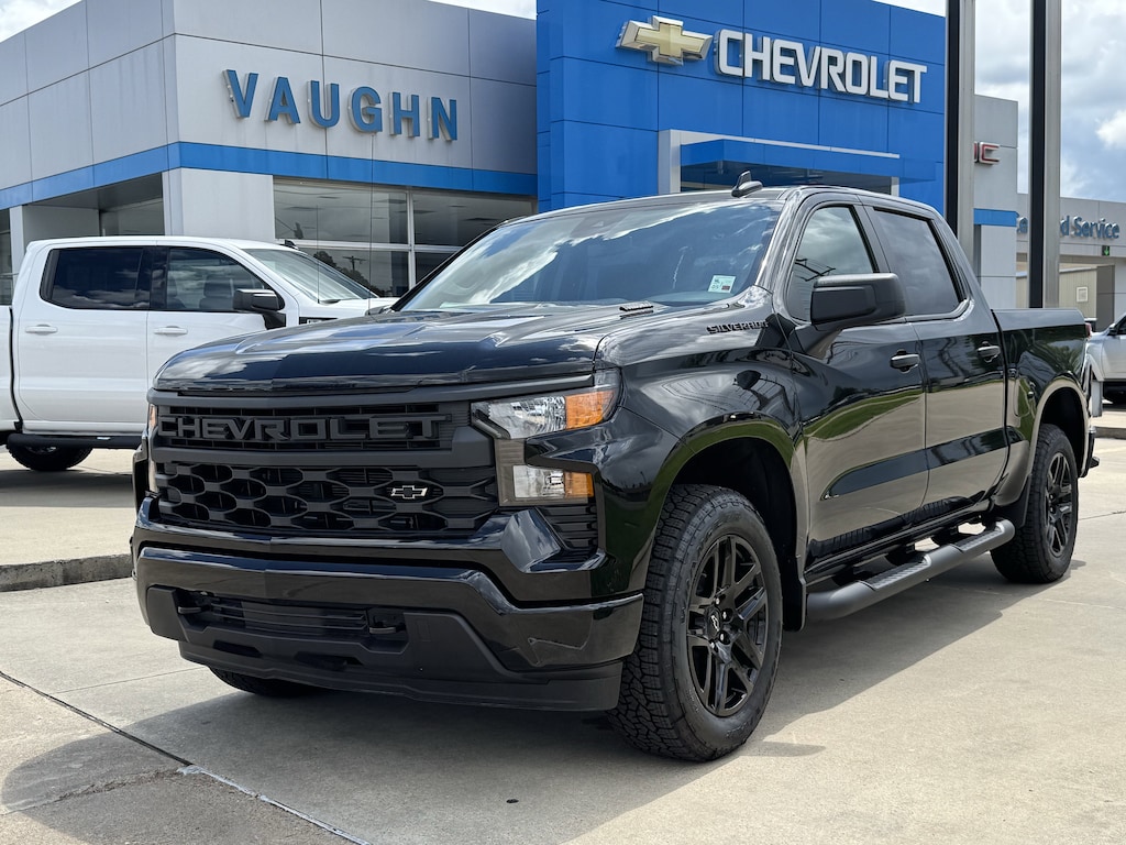 New 2026 Chevrolet Silverado 1500 Custom Truck