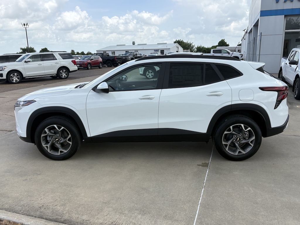 New 2026 Chevrolet Trax LT SUV