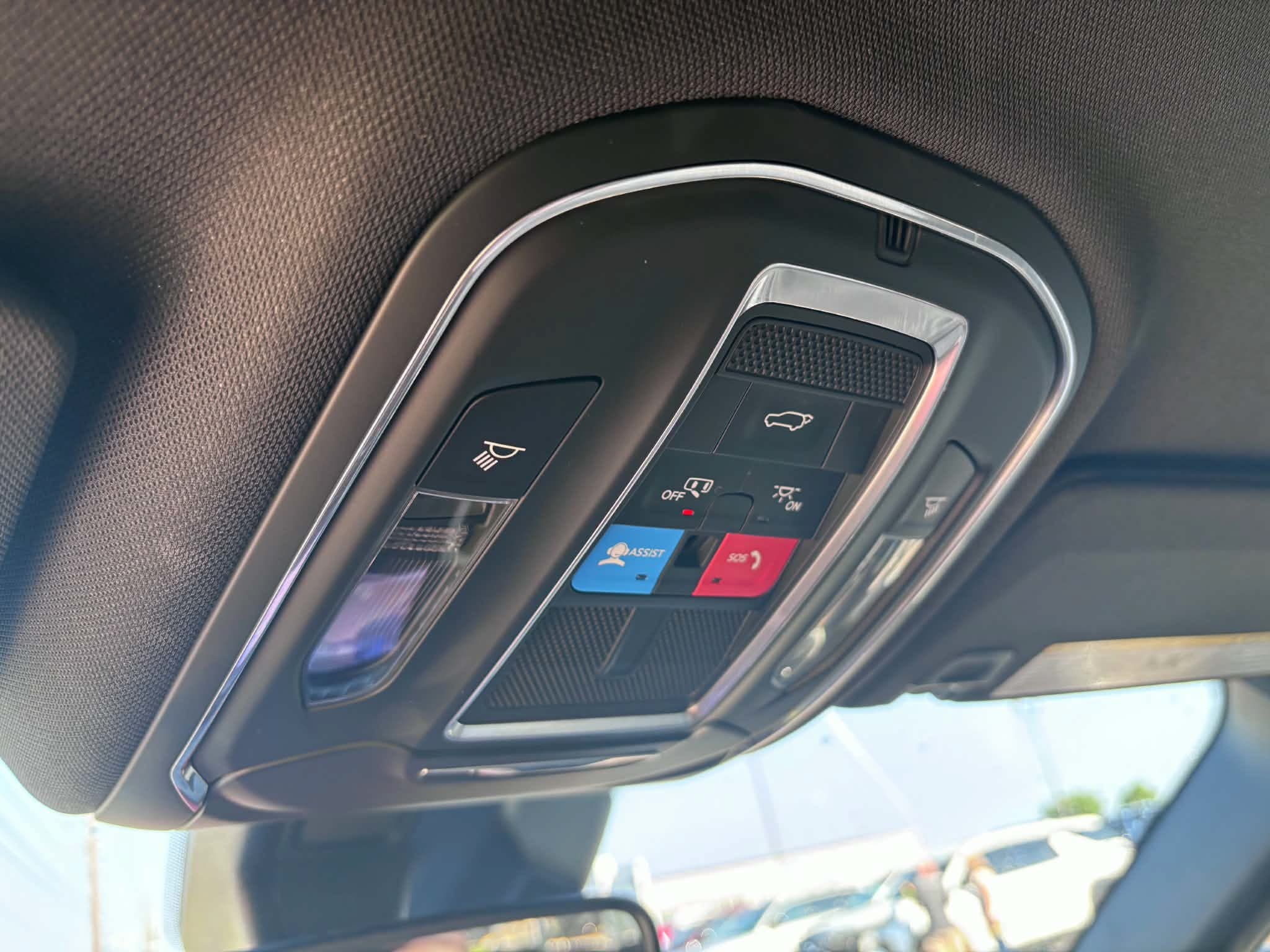 2022 Ford Explorer XLT - Photo 21