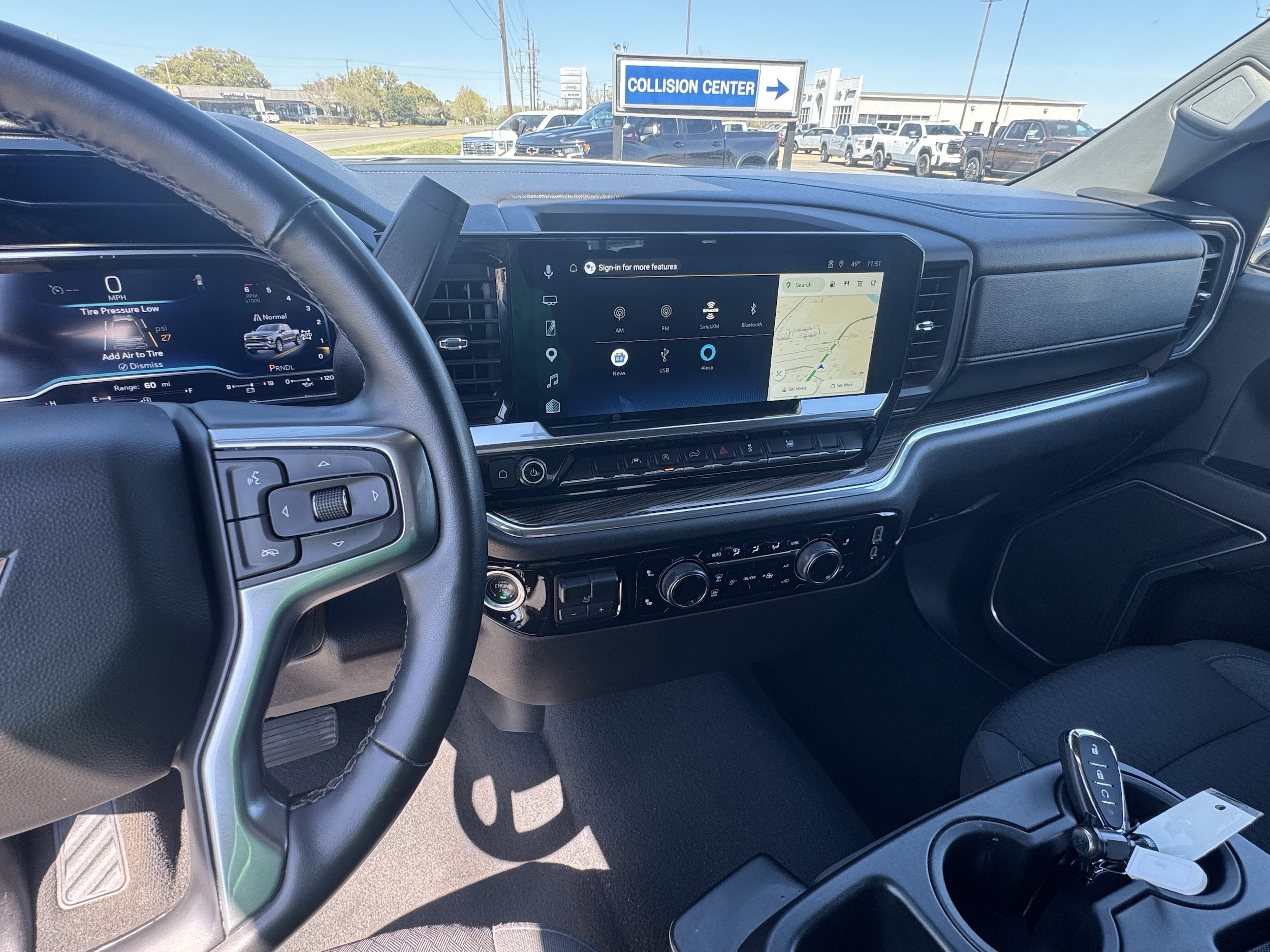 2025 Chevrolet Silverado 1500 LT - Photo 12