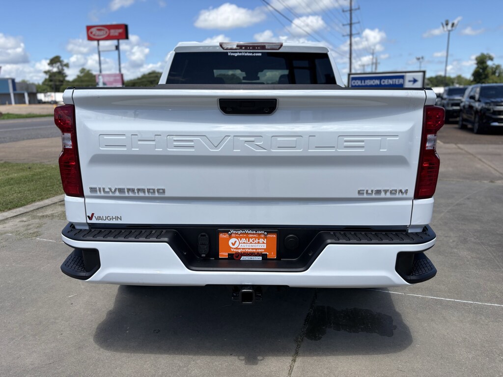 New 2026 Chevrolet Silverado 1500 Custom Truck