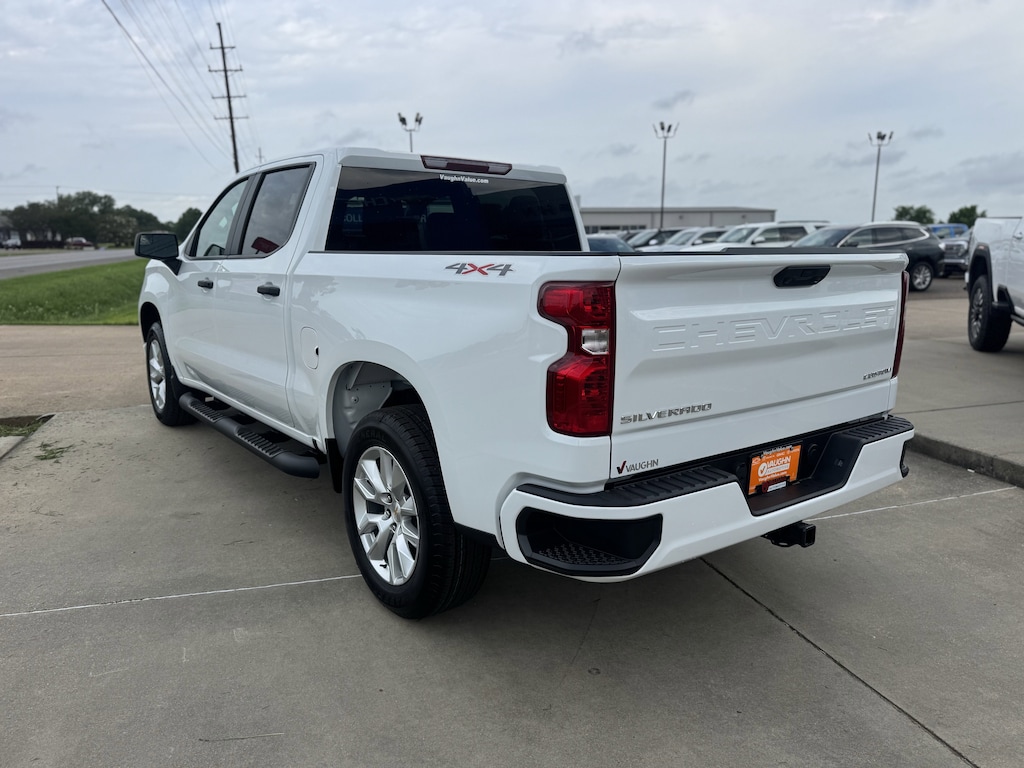 New 2026 Chevrolet Silverado 1500 Custom Truck