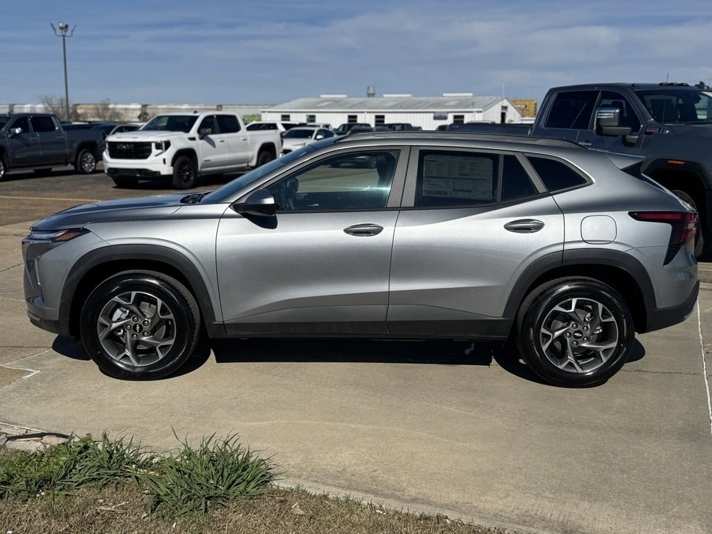 New 2026 Chevrolet Trax LT SUV