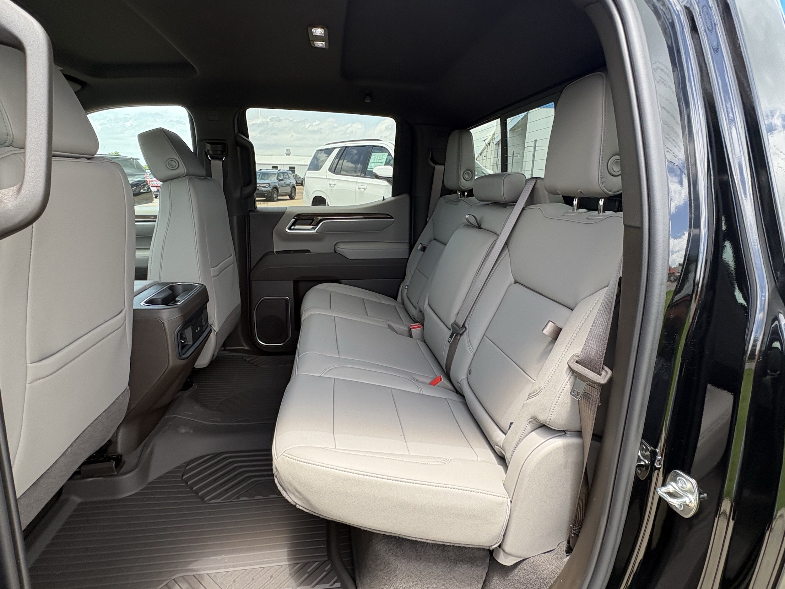 2026 Chevrolet Silverado 1500 RST - Photo 16