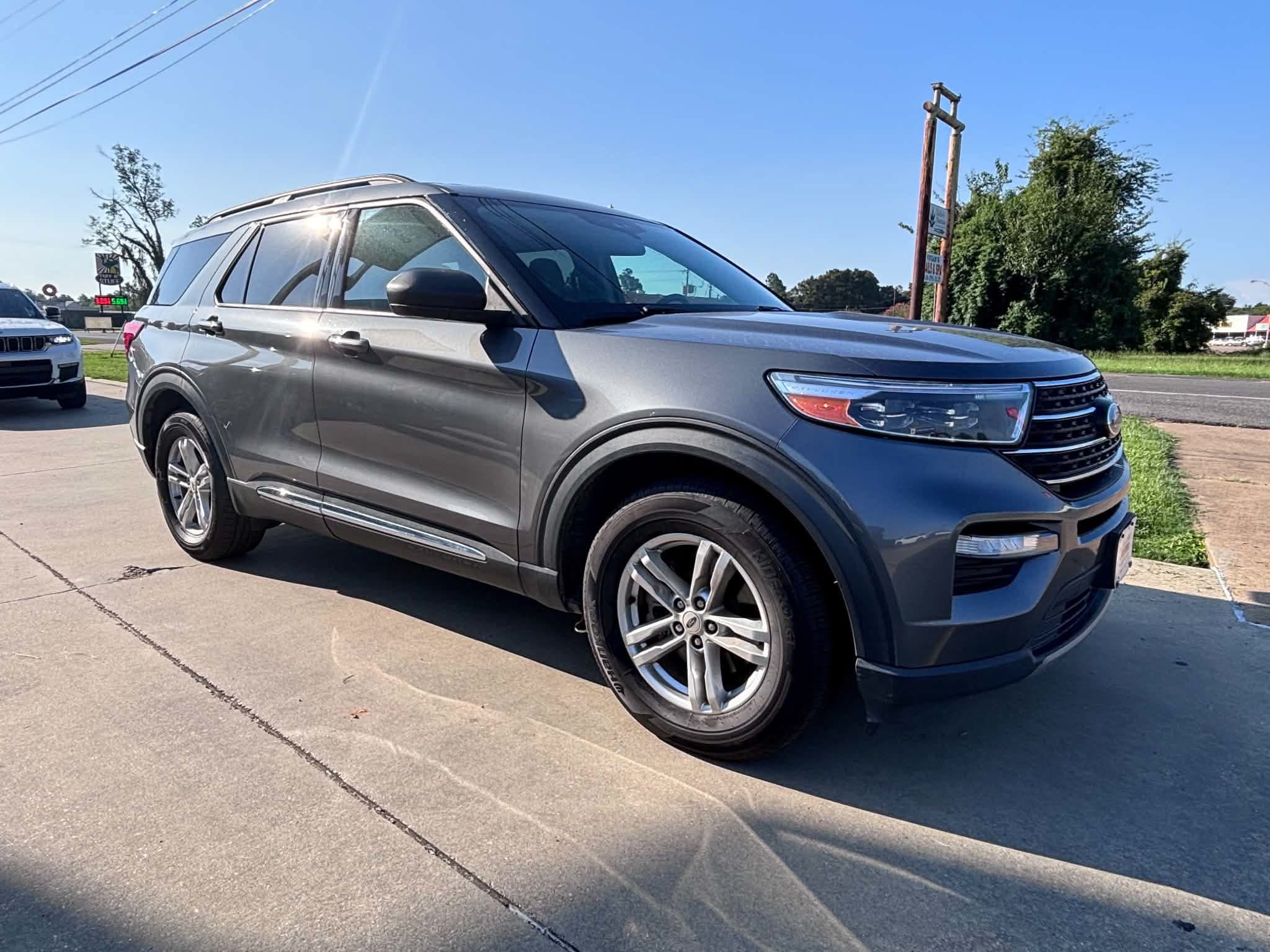 2022 Ford Explorer XLT - Photo 10