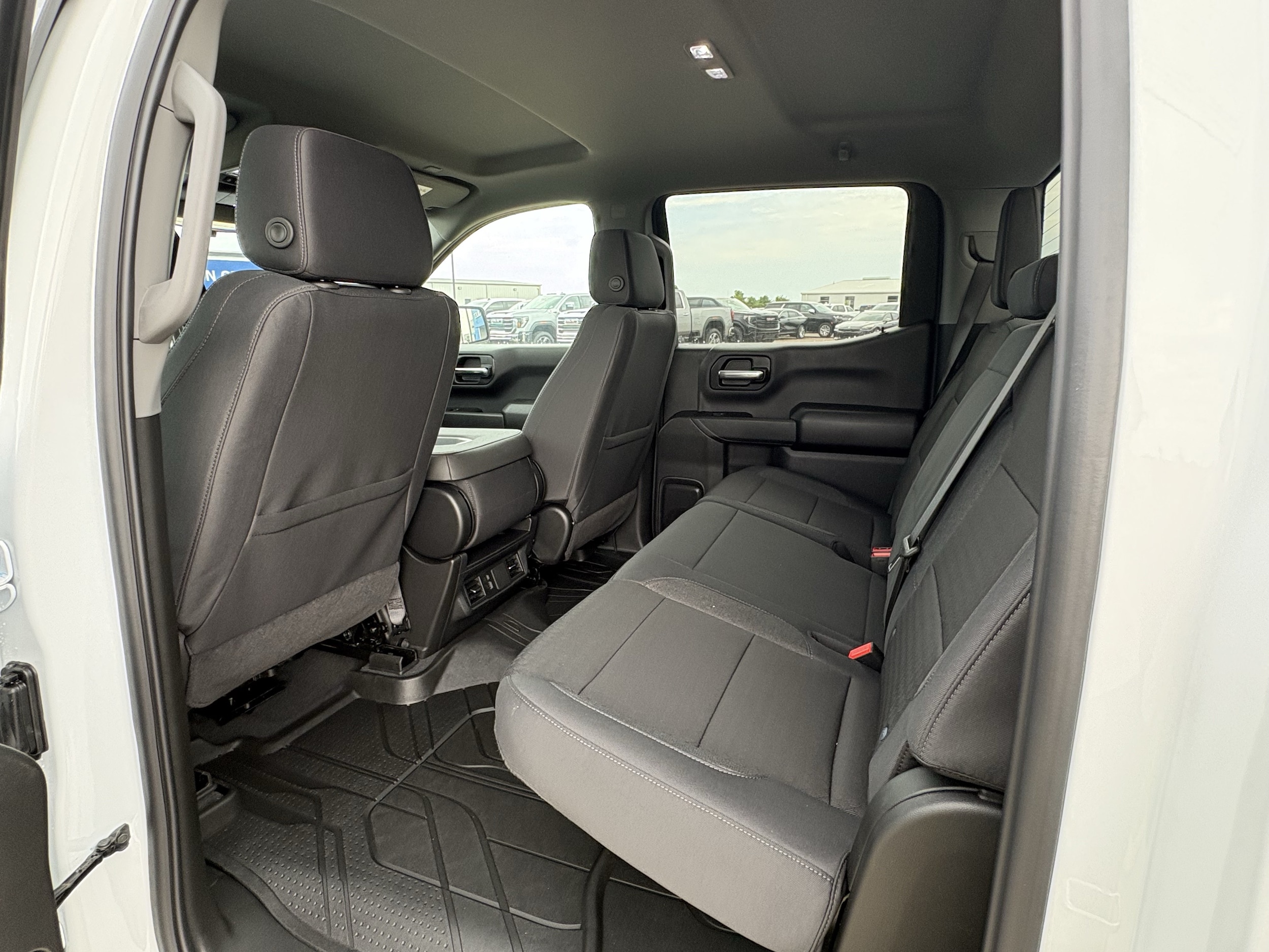 2026 Chevrolet Silverado 1500 Custom - Photo 16