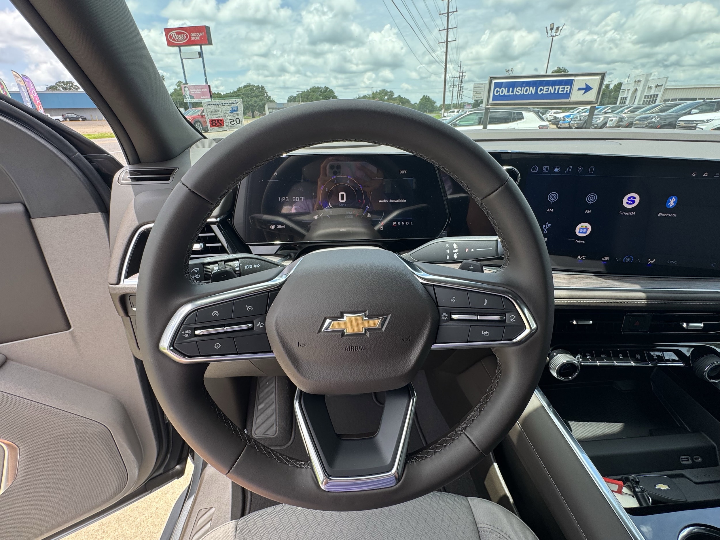 2026 Chevrolet Tahoe LS - Photo 11