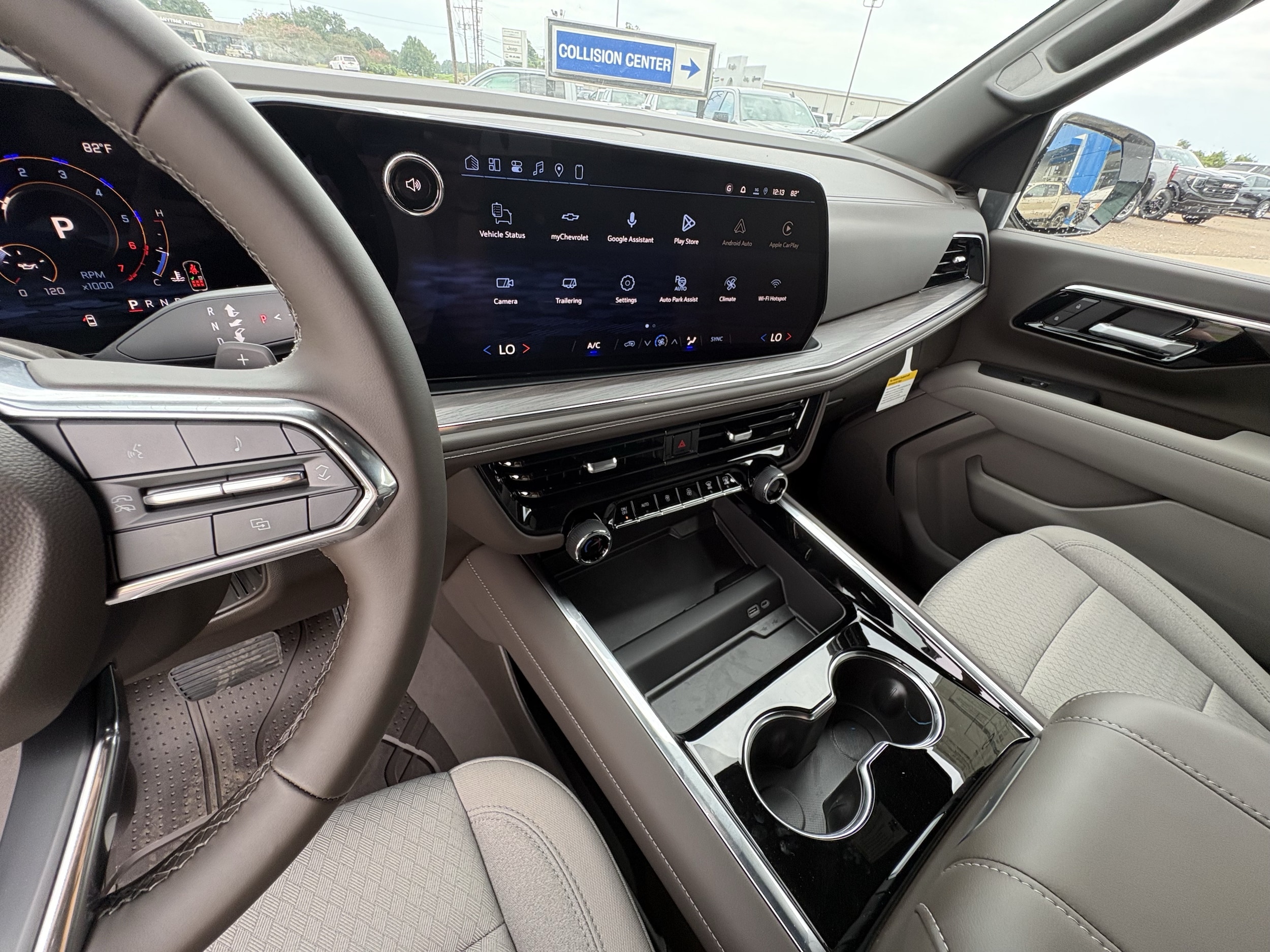 2026 Chevrolet Tahoe LS - Photo 10