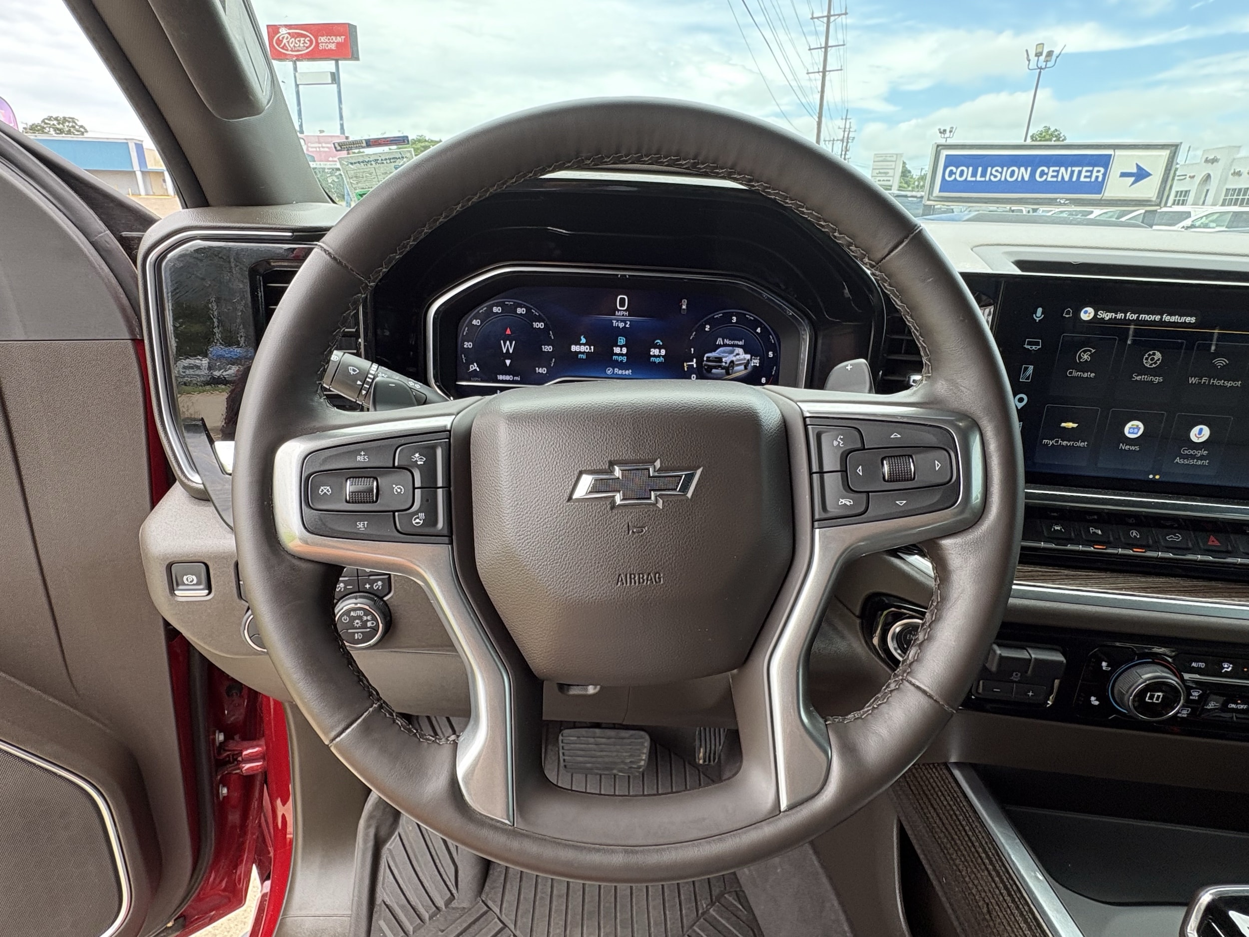 2025 Chevrolet Silverado 1500 LT Trail Boss - Photo 11