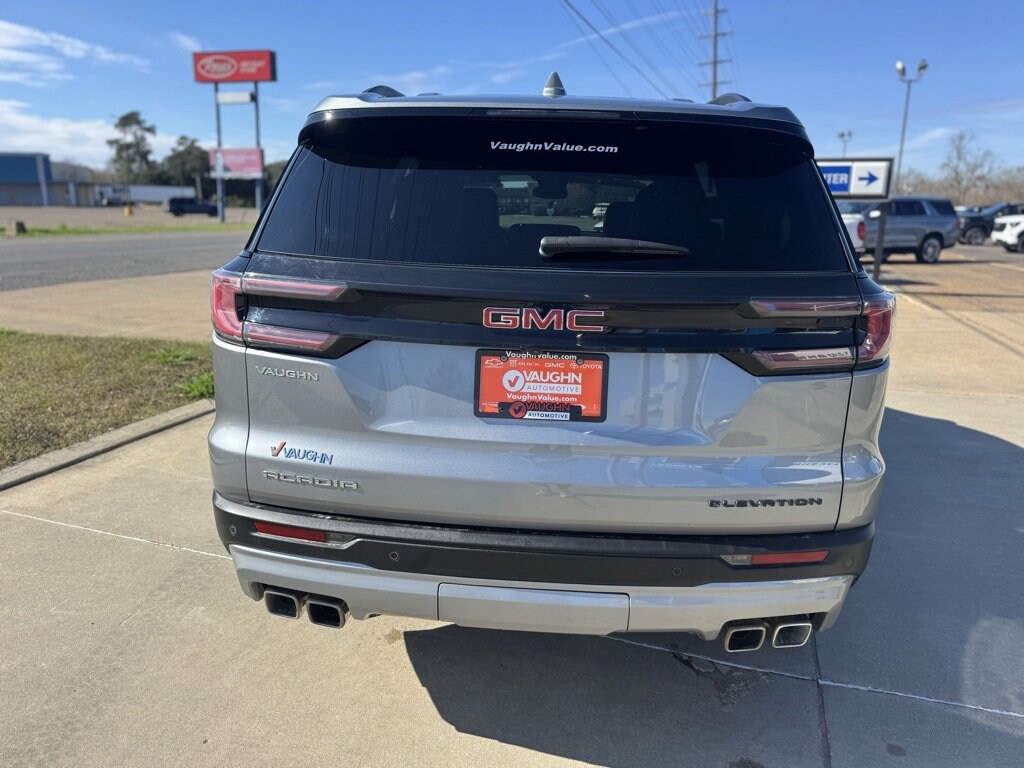 Used 2024 GMC Acadia Elevation SUV