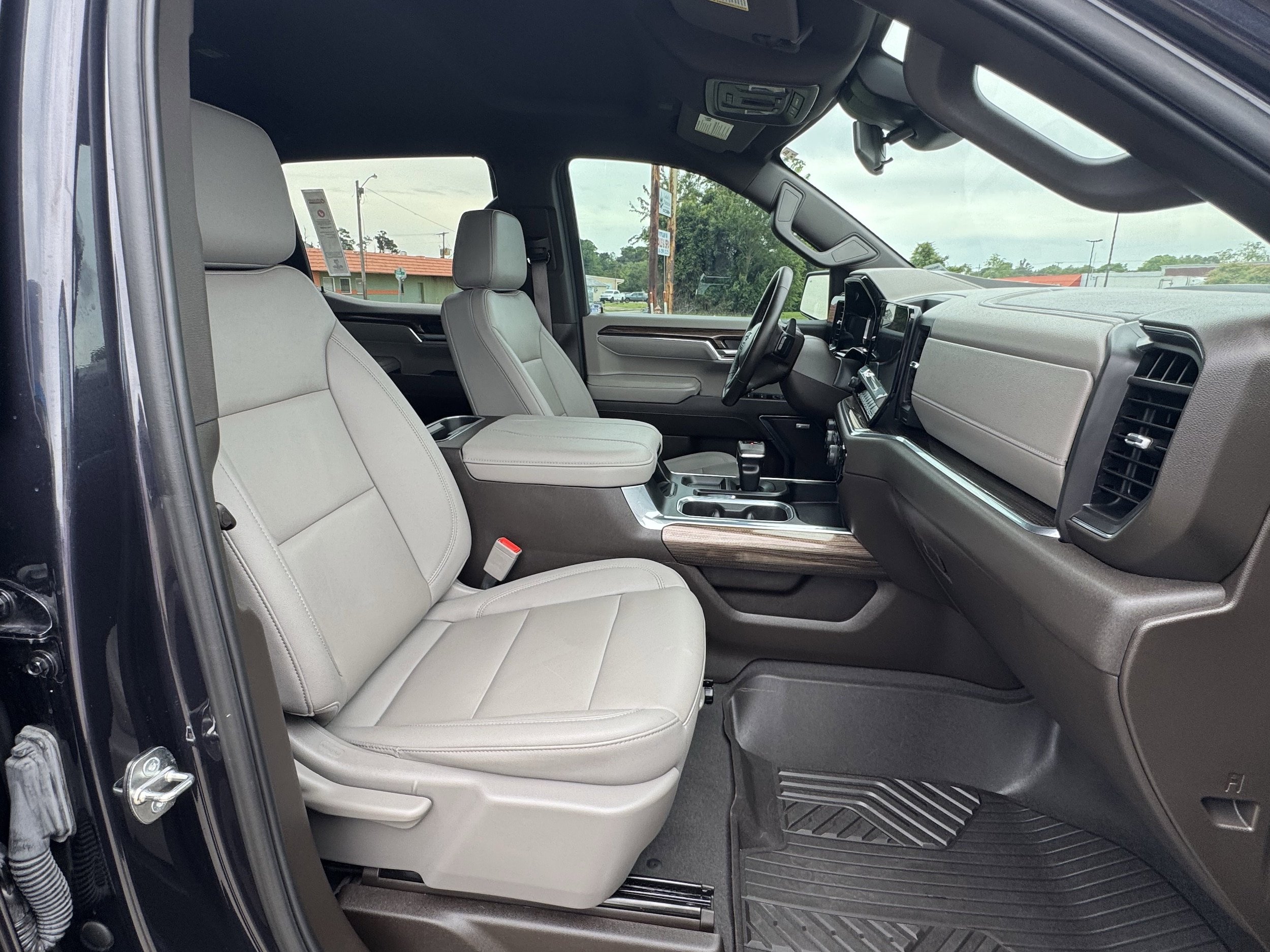 2024 Chevrolet Silverado 1500 LT Trail Boss - Photo 19