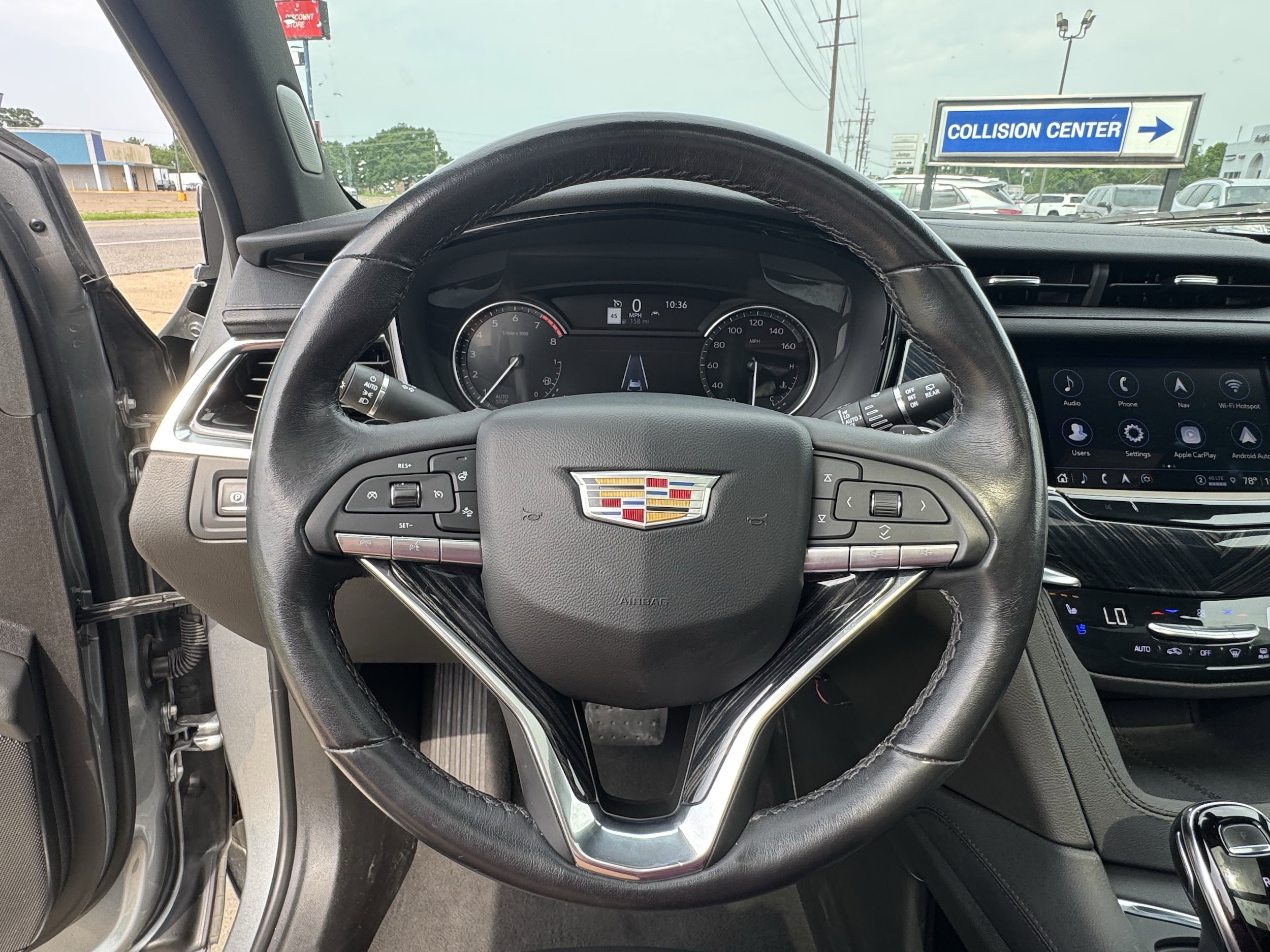 2024 Cadillac XT6 Premium Luxury - Photo 11